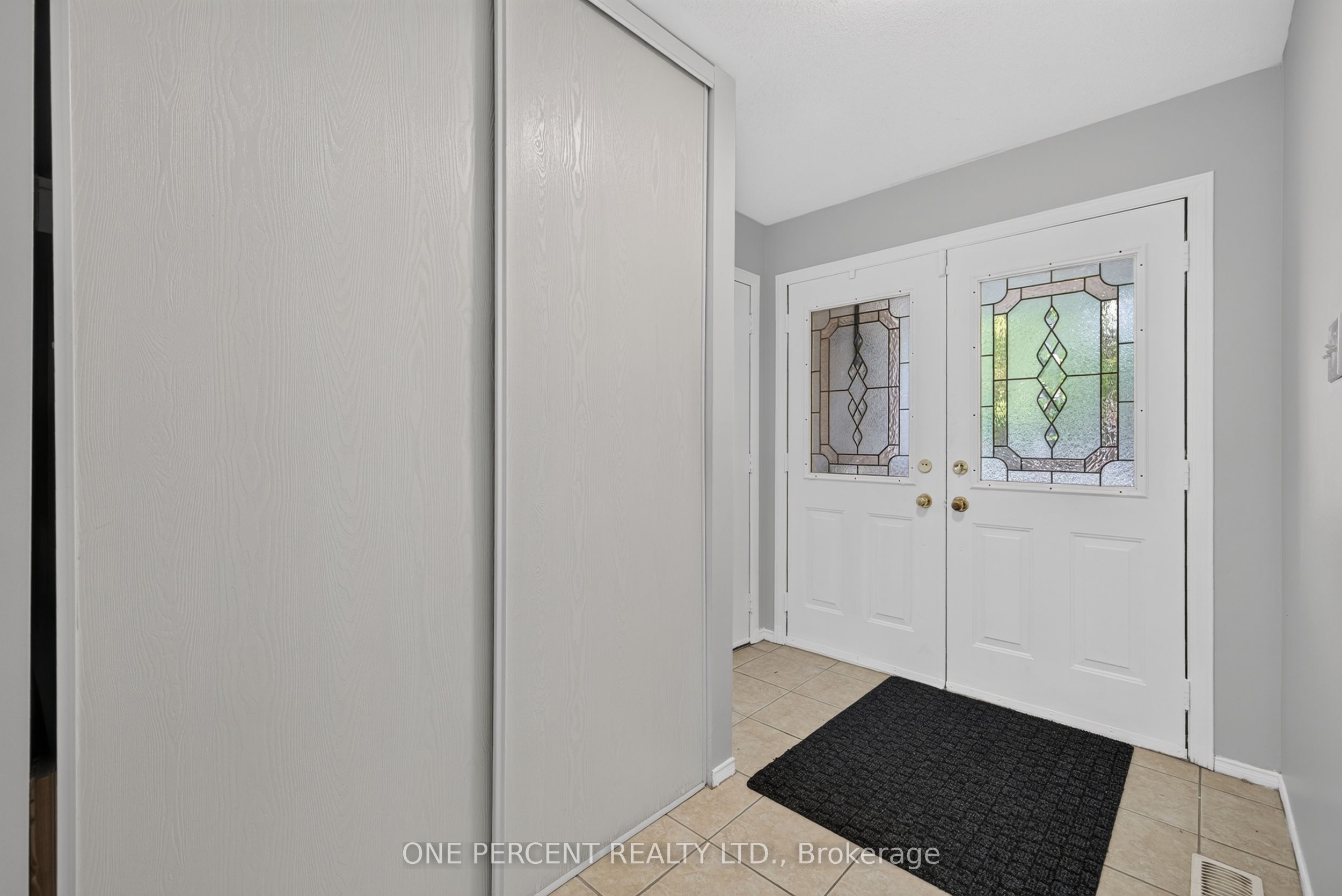 6 Windchime Crescent Property Photo 3