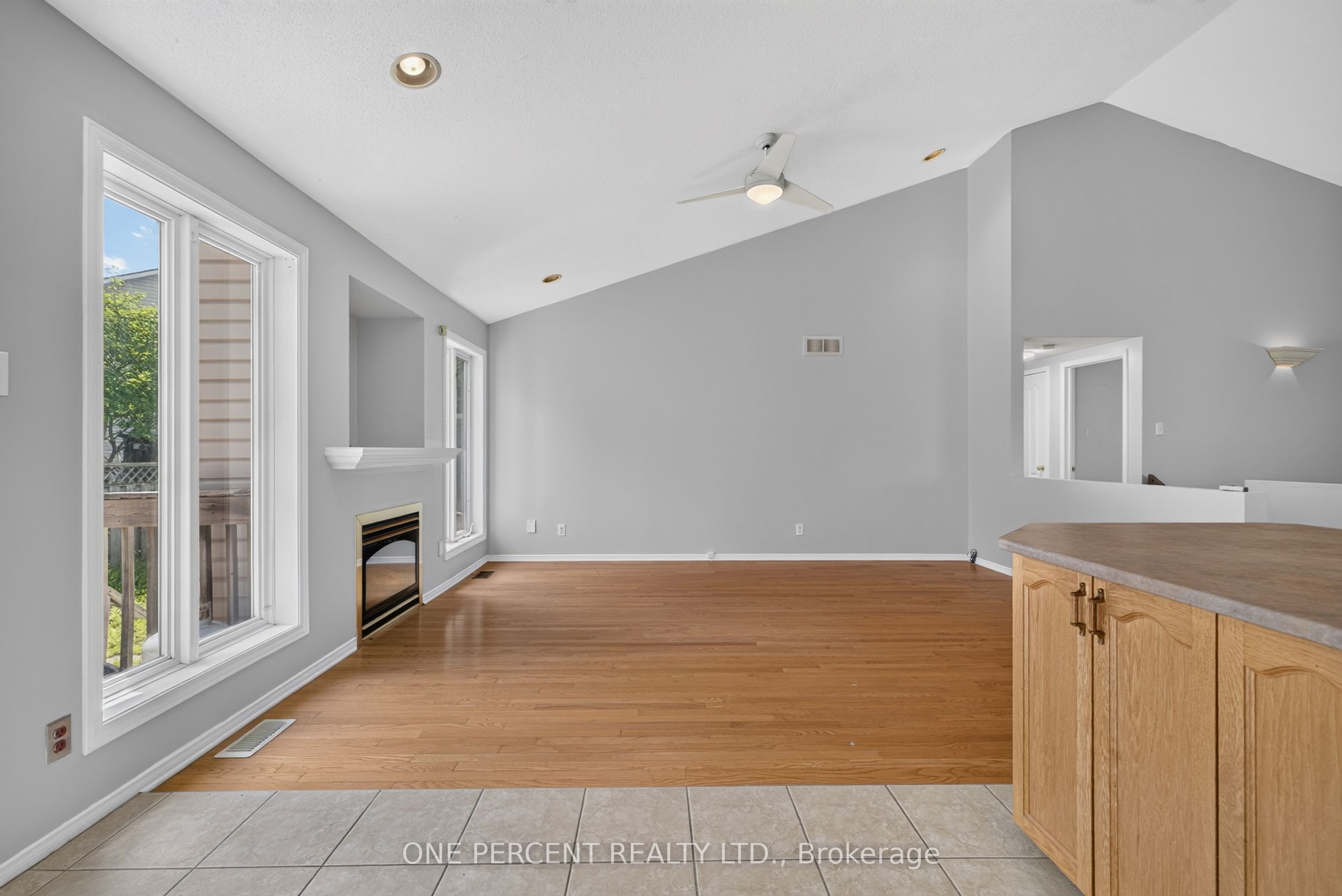 6 Windchime Crescent Property Photo 23