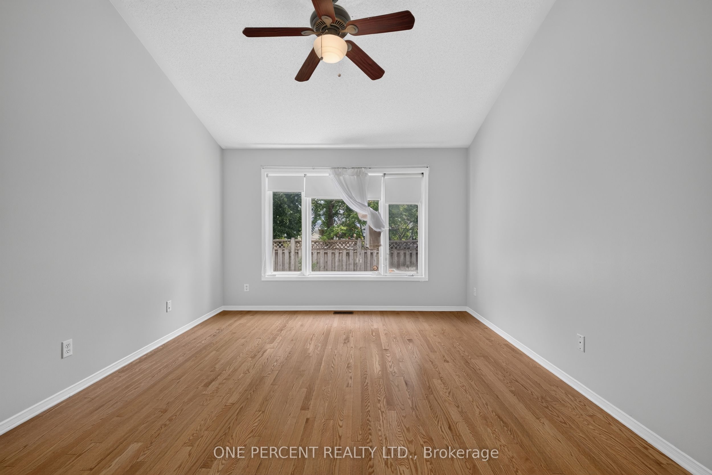 6 Windchime Crescent Property Photo 27