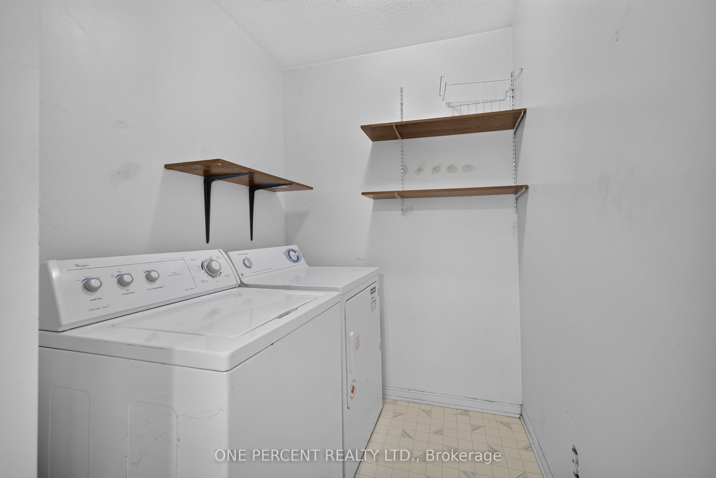 6 Windchime Crescent Property Photo 35