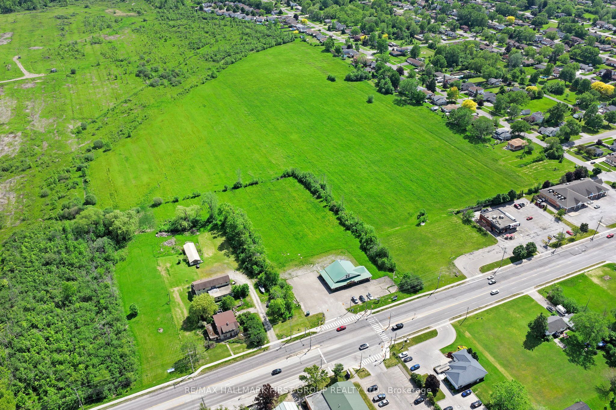 1127 Garrison Road Property Photo 4