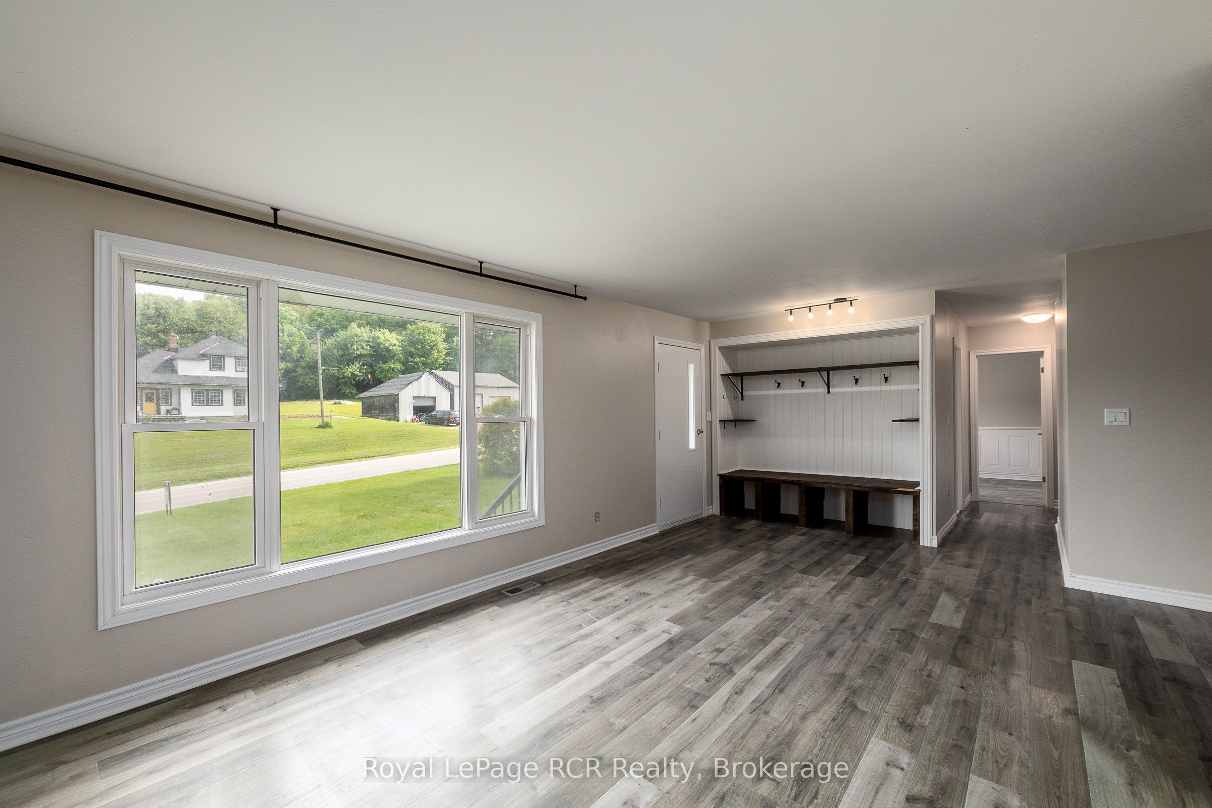 405014 Grey Road 4 Property Photo 3