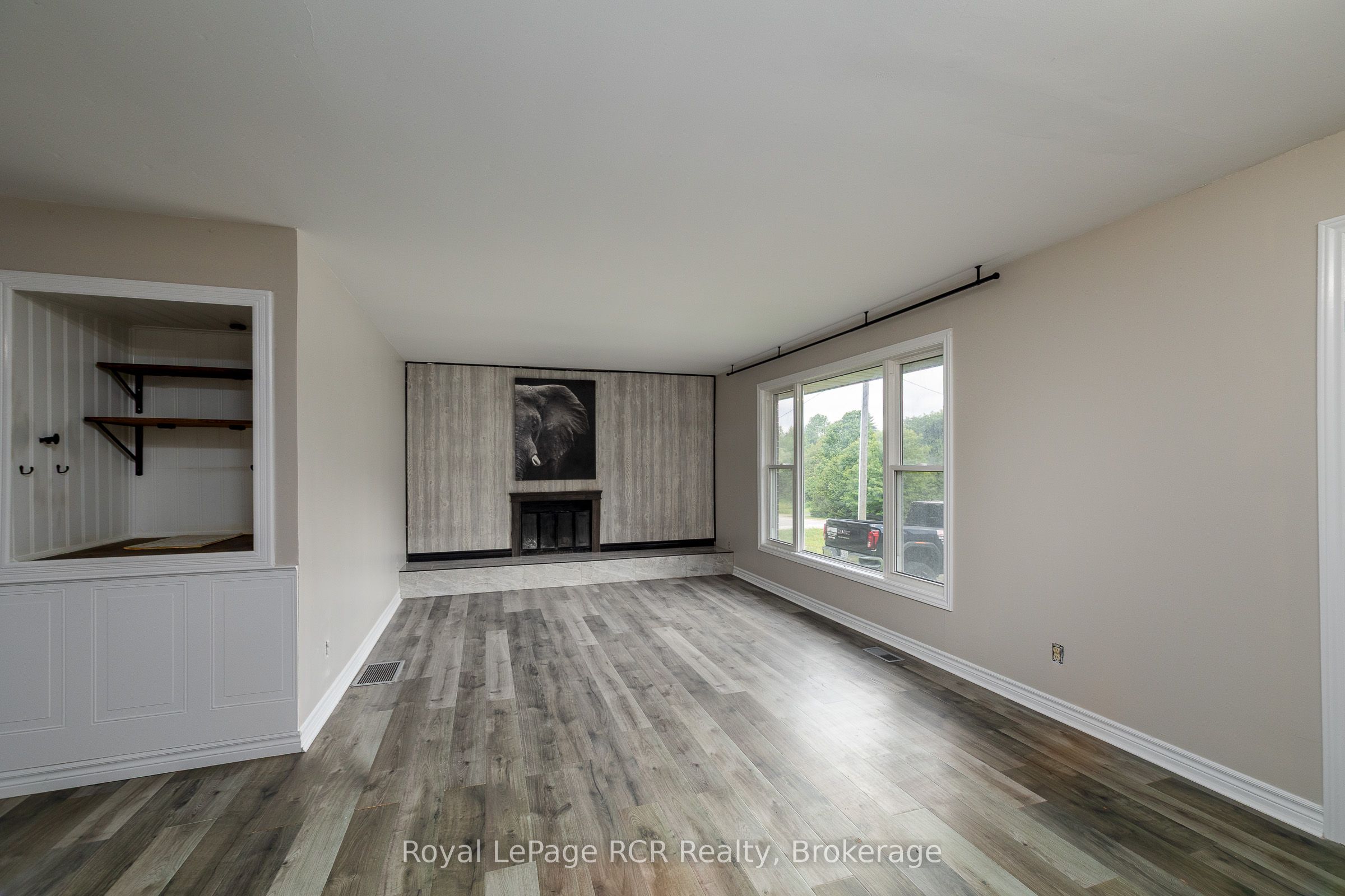 405014 Grey Road 4 Property Photo 6