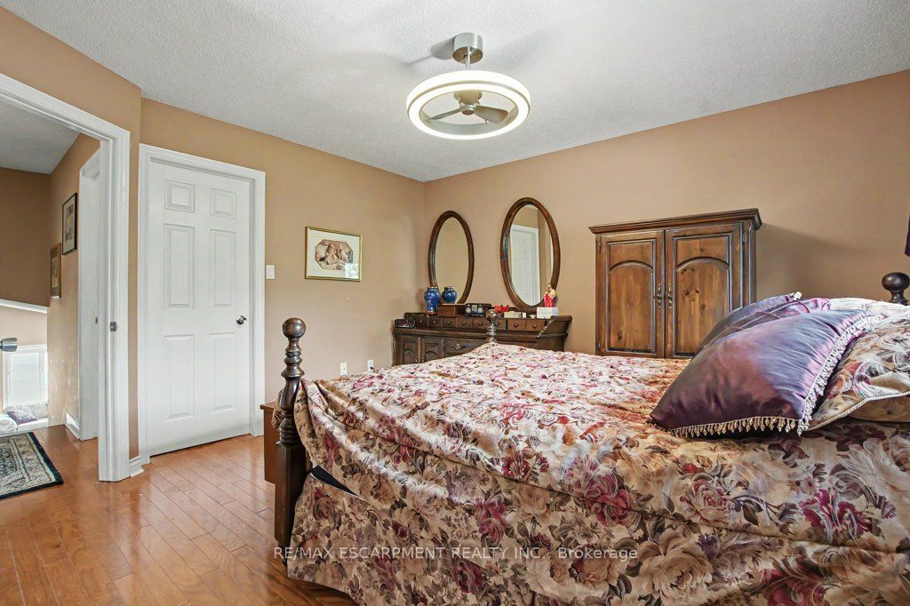 6 Theodore Drive Property Photo 15
