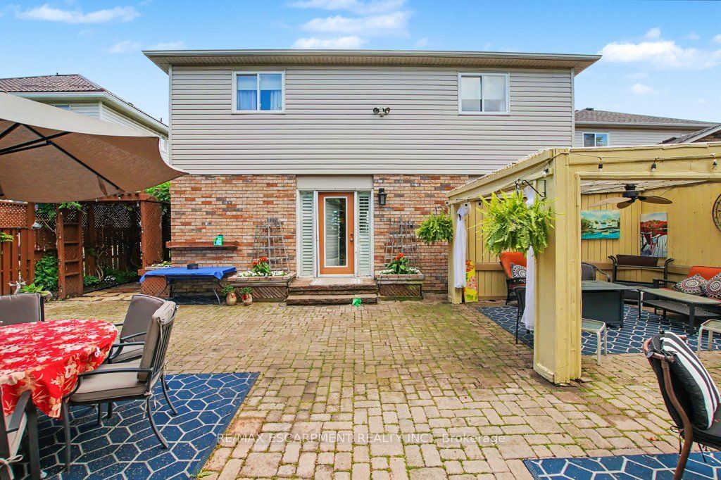 6 Theodore Drive Property Photo 39