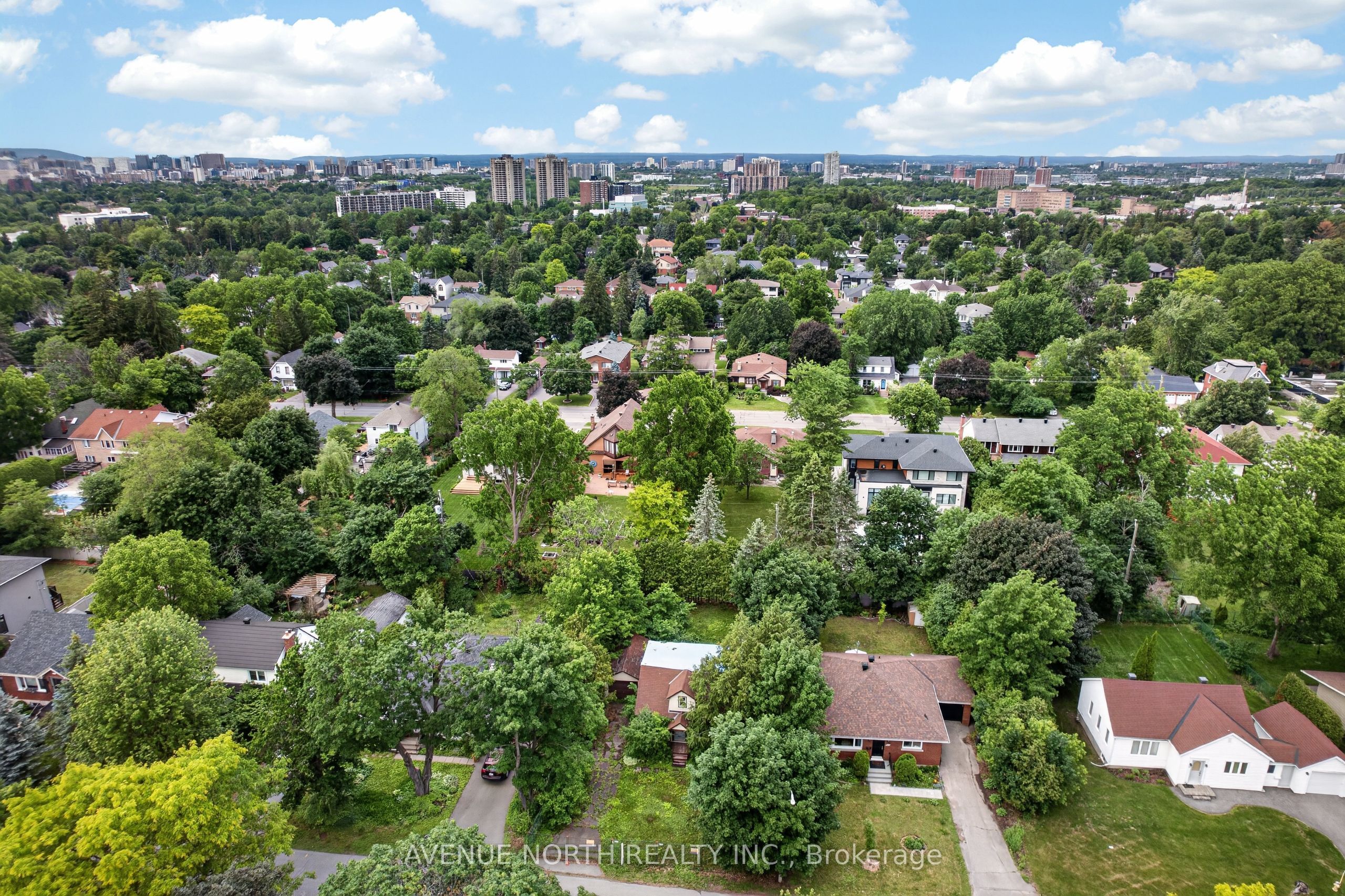 305 Mountbatten Avenue Property Photo 12