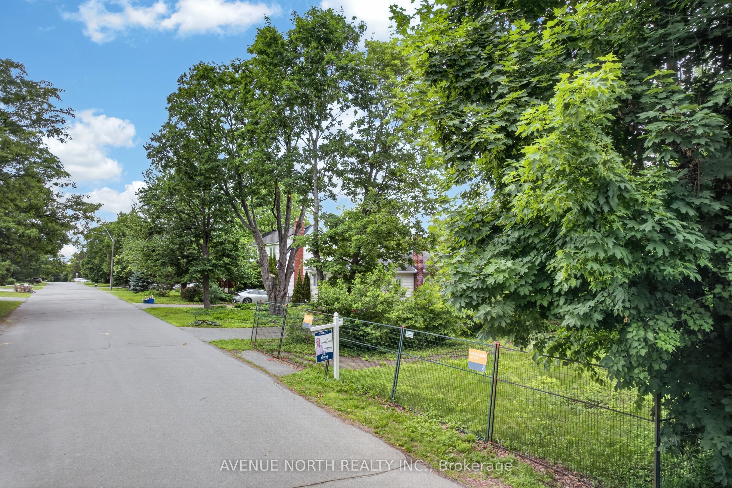 305 Mountbatten Avenue Property Photo 14