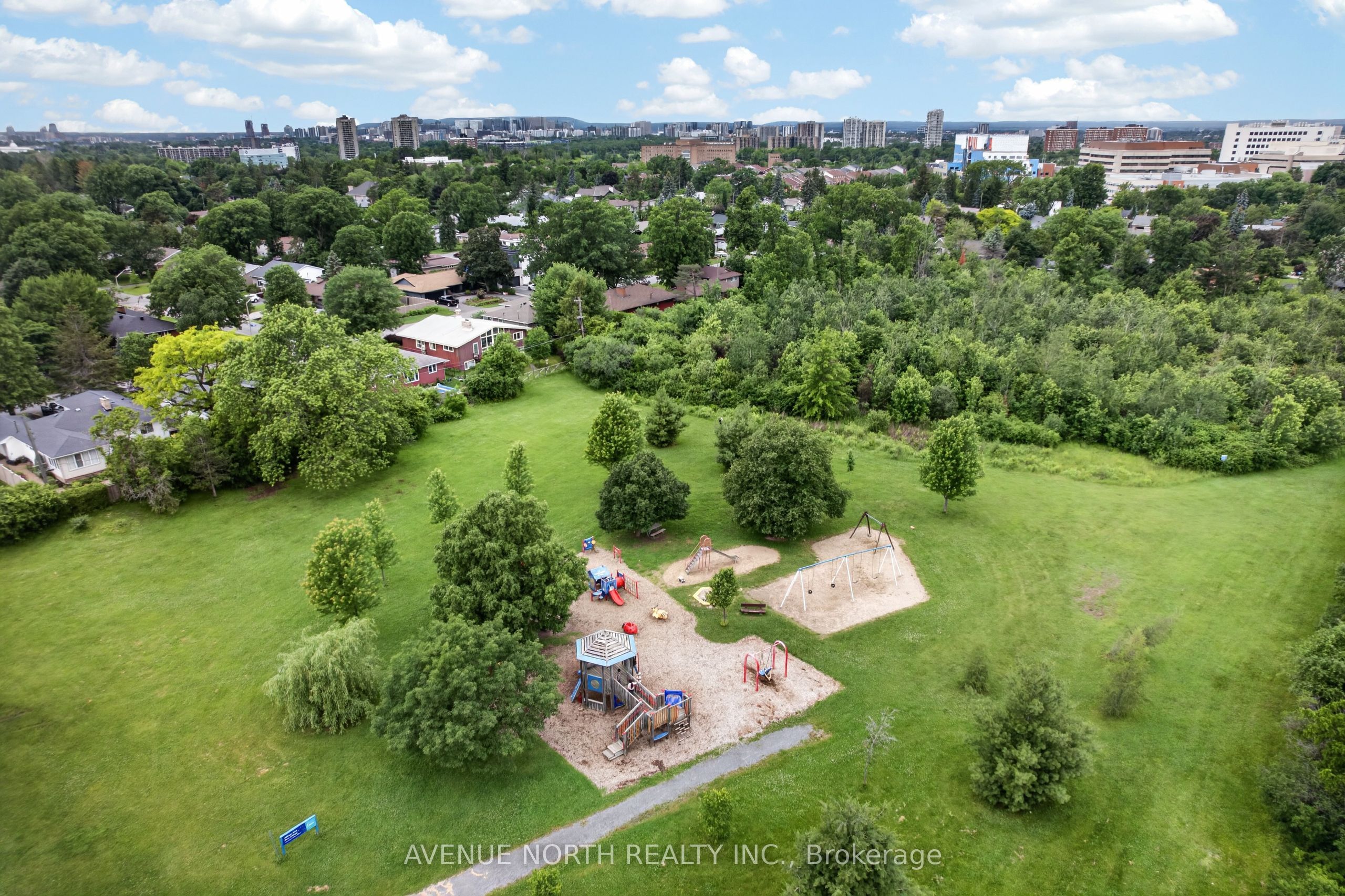 305 Mountbatten Avenue Property Photo 28