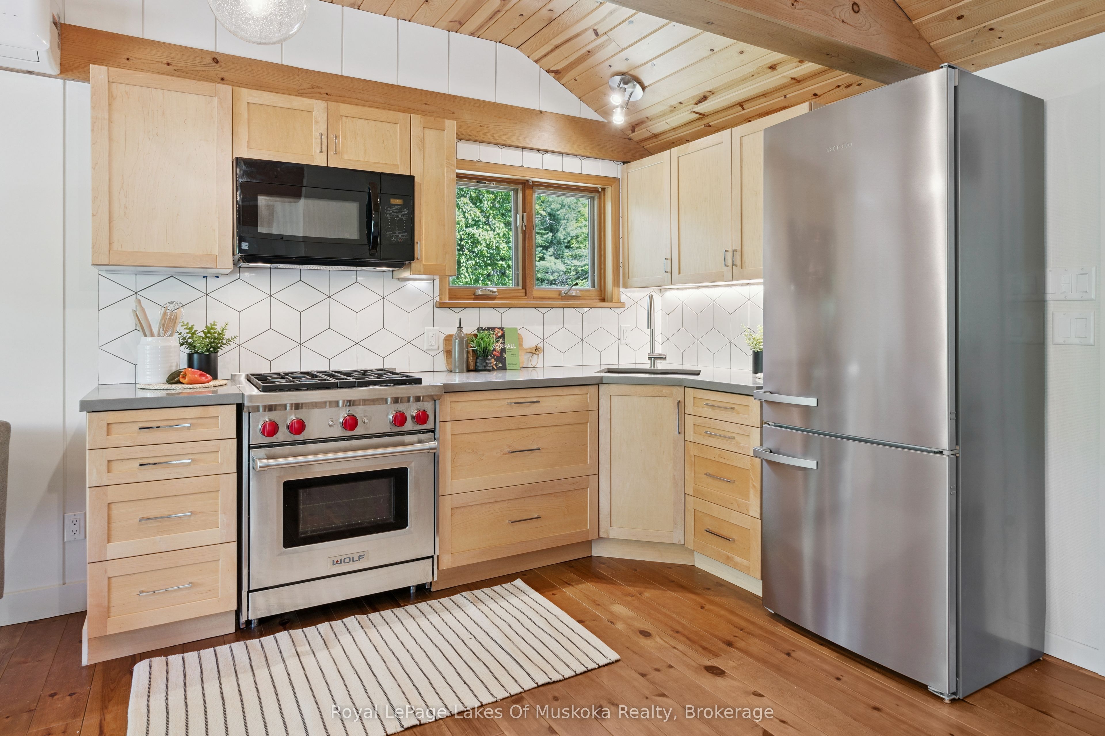 1016 Swift Lane Property Photo 11