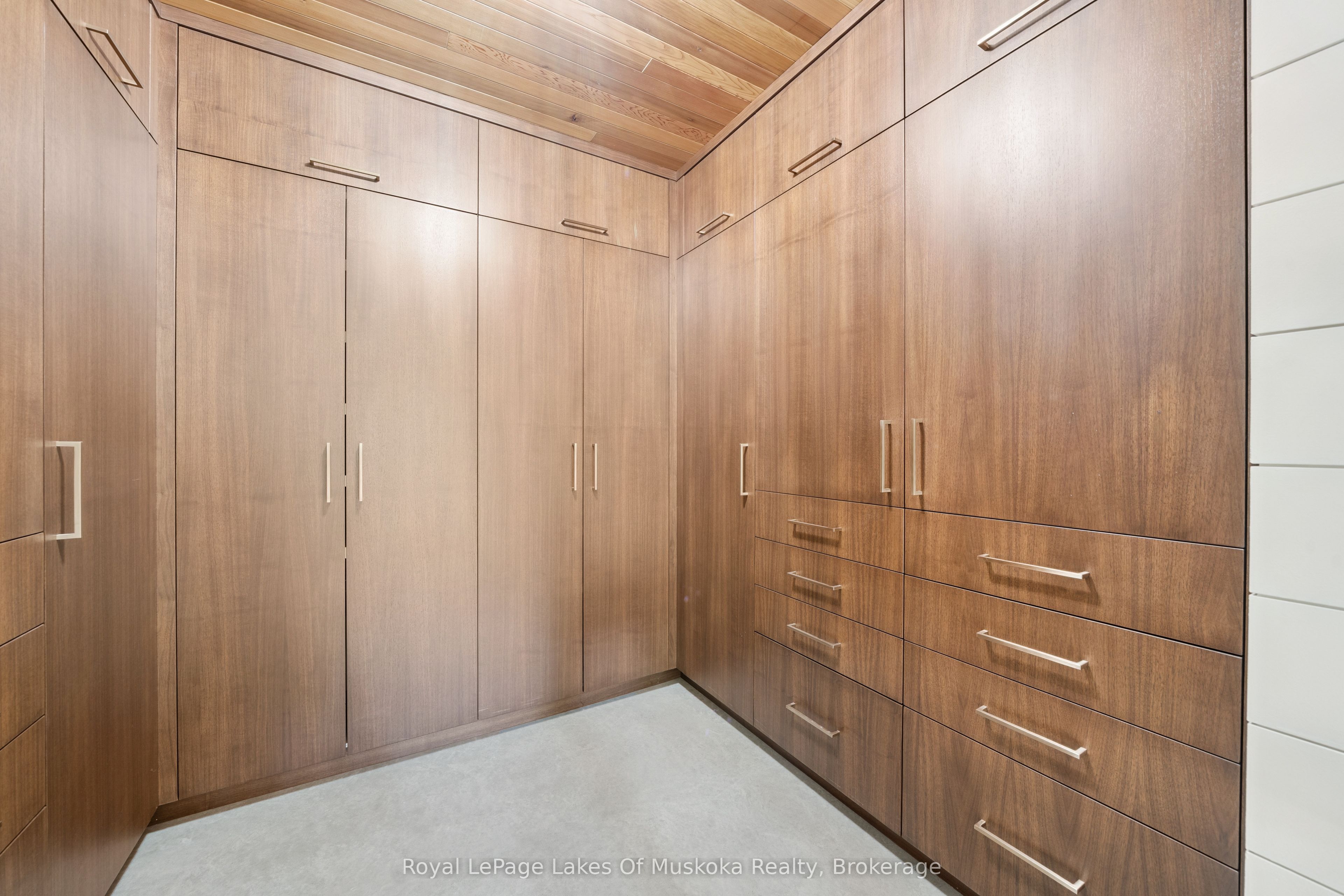 1016 Swift Lane Property Photo 20