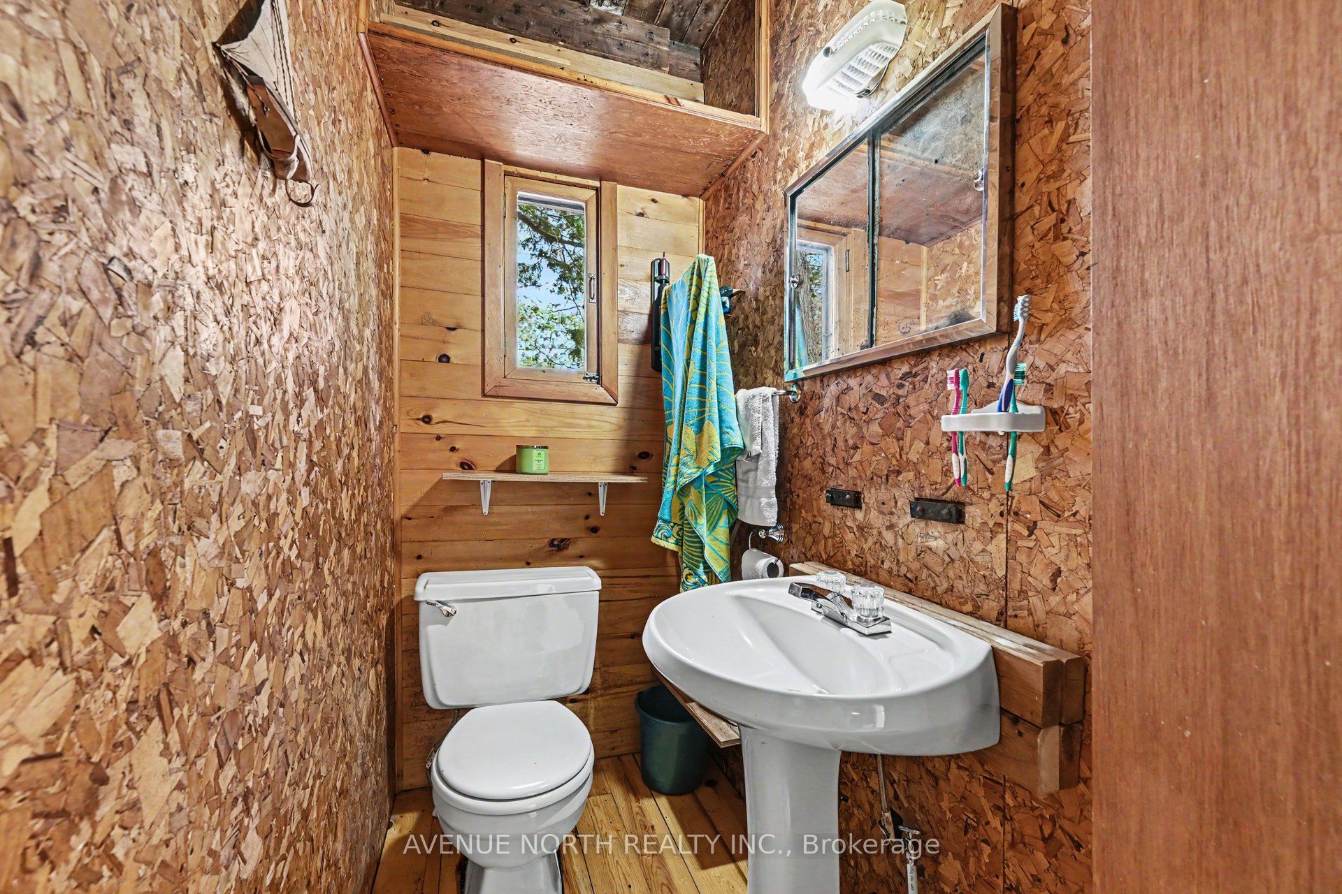 366 Holly Lane Property Photo 18