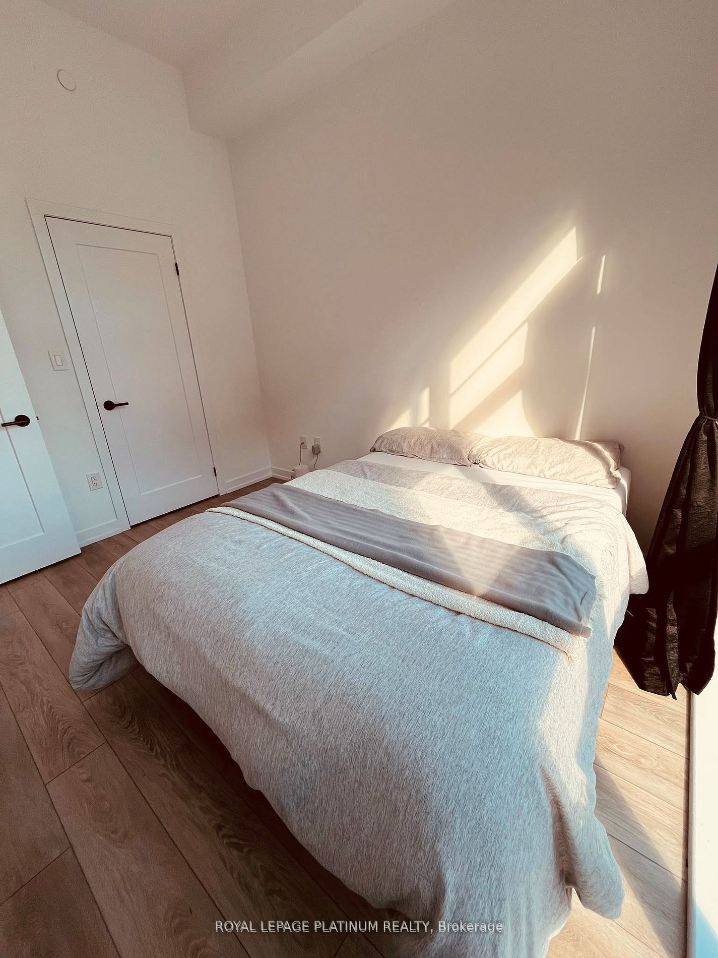 470 Dundas Street E 114 Property Photo 9