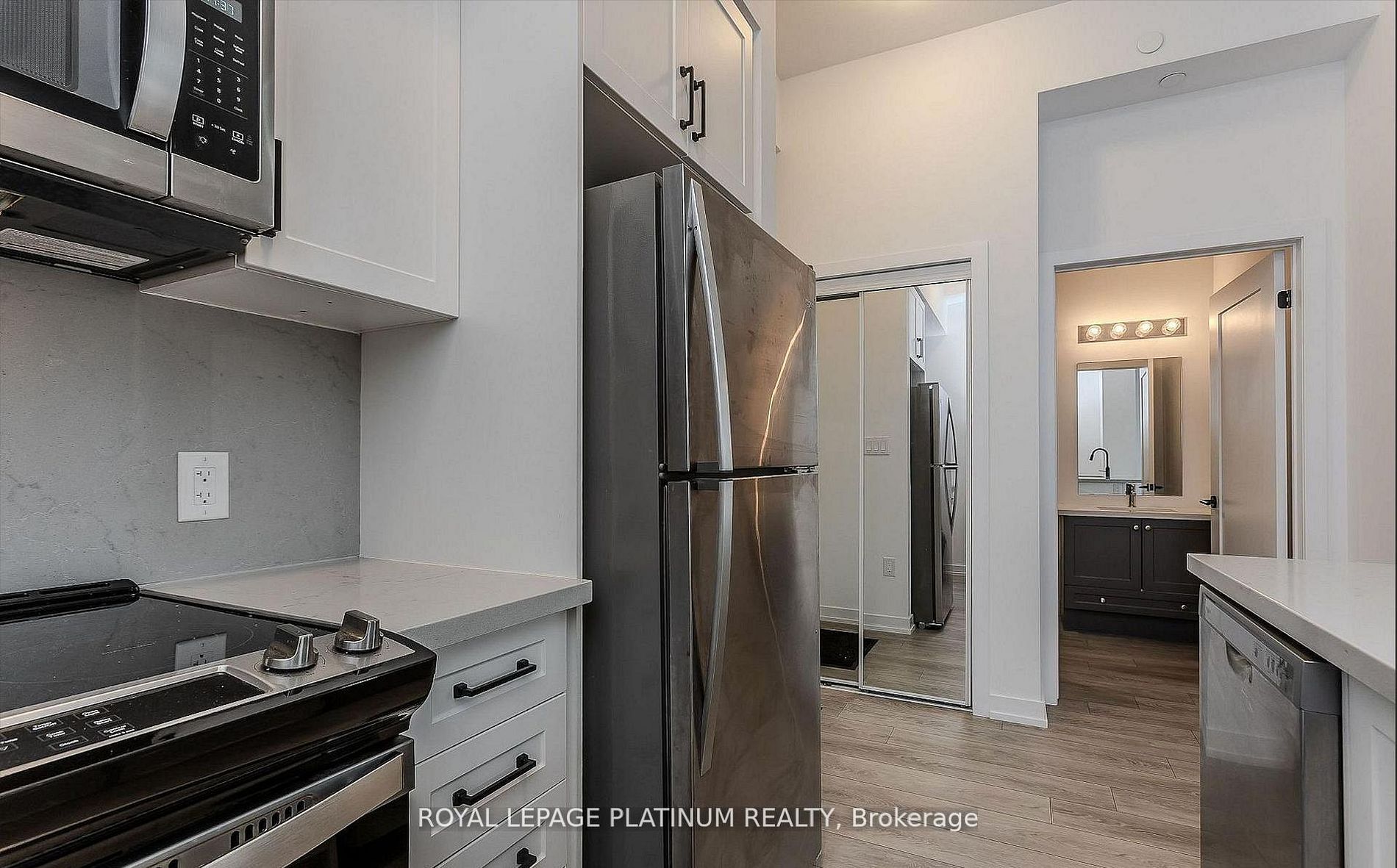 470 Dundas Street E 114 Property Photo 12