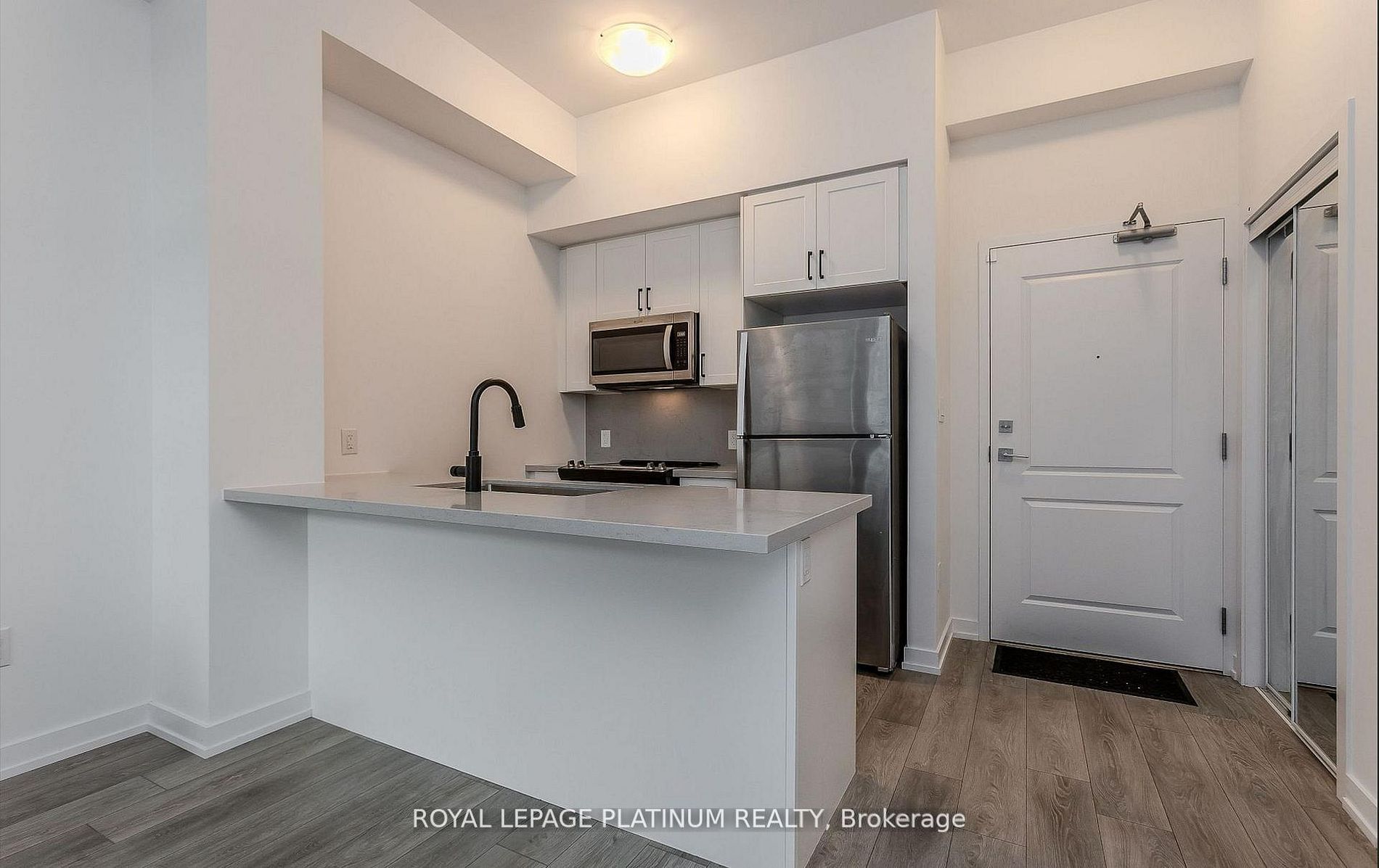 470 Dundas Street E 114 Property Photo 13