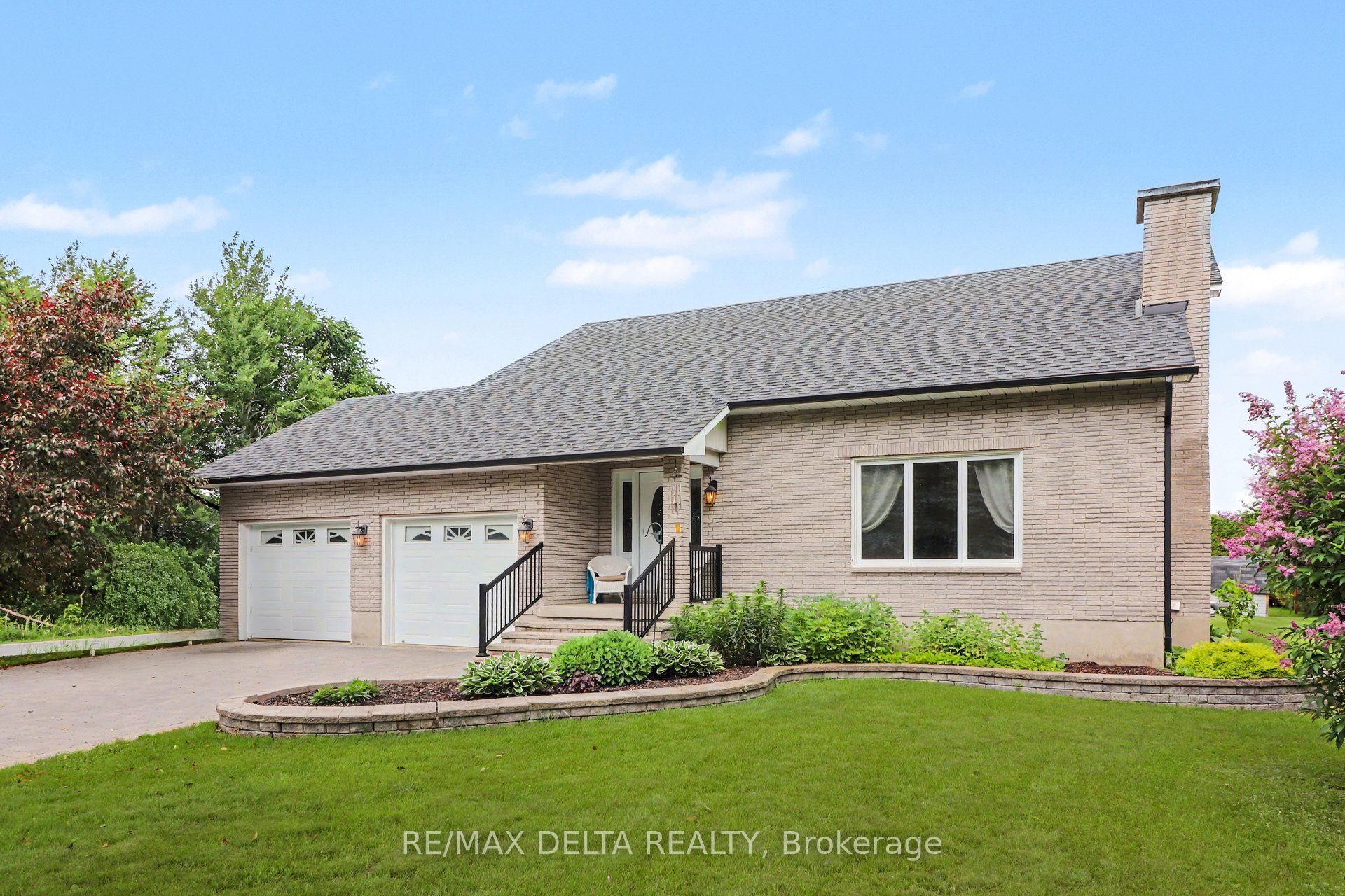 3711 Marcil Road Property Photo 4