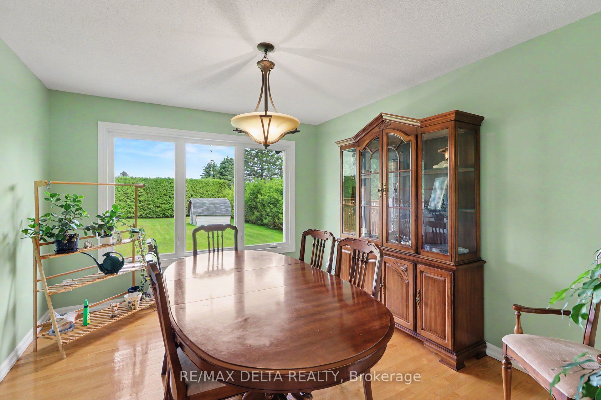 3711 Marcil Road Property Photo 10