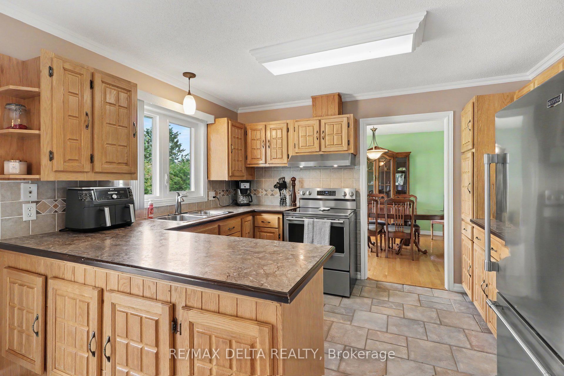 3711 Marcil Road Property Photo 12