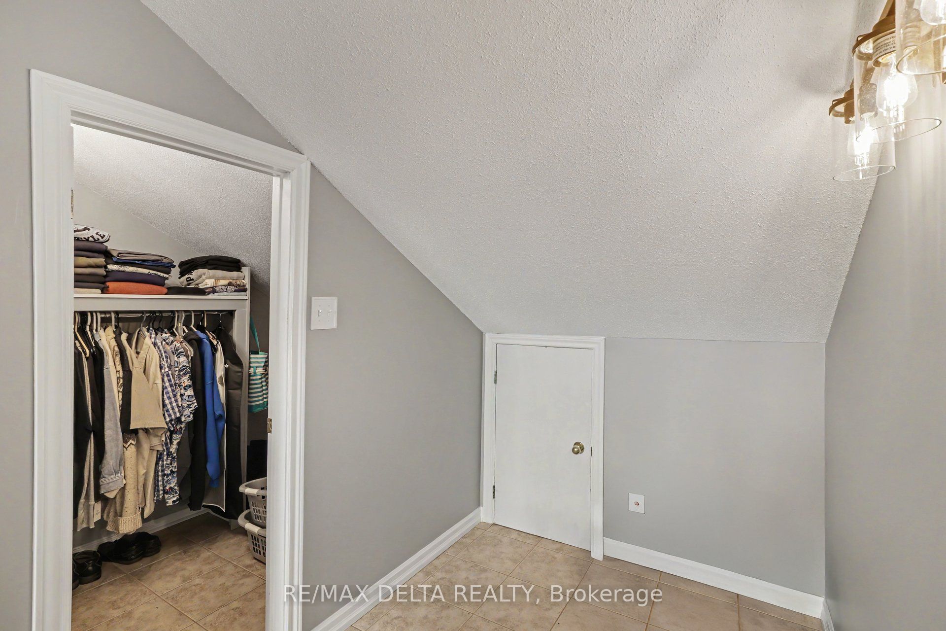 3711 Marcil Road Property Photo 24