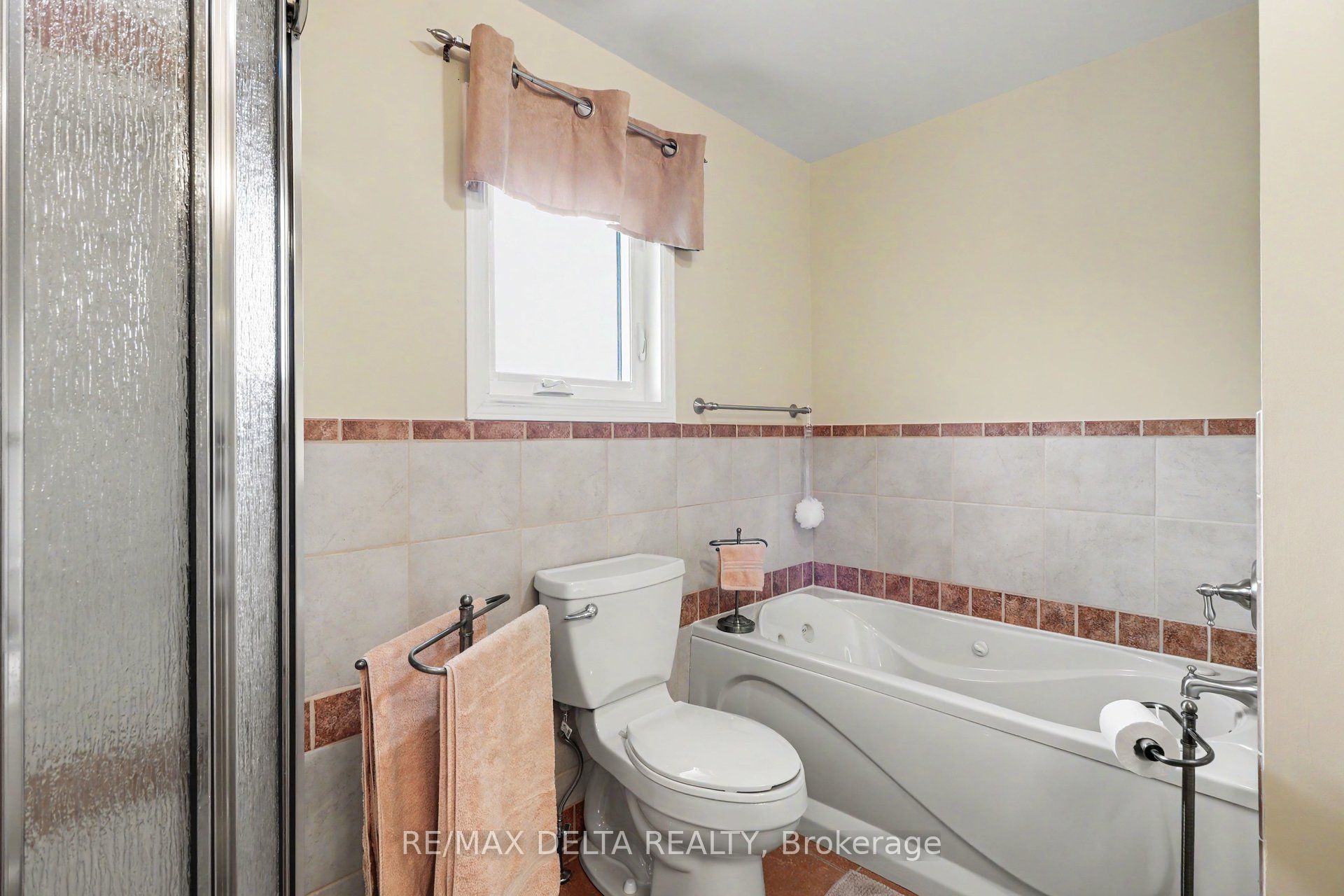 3711 Marcil Road Property Photo 25