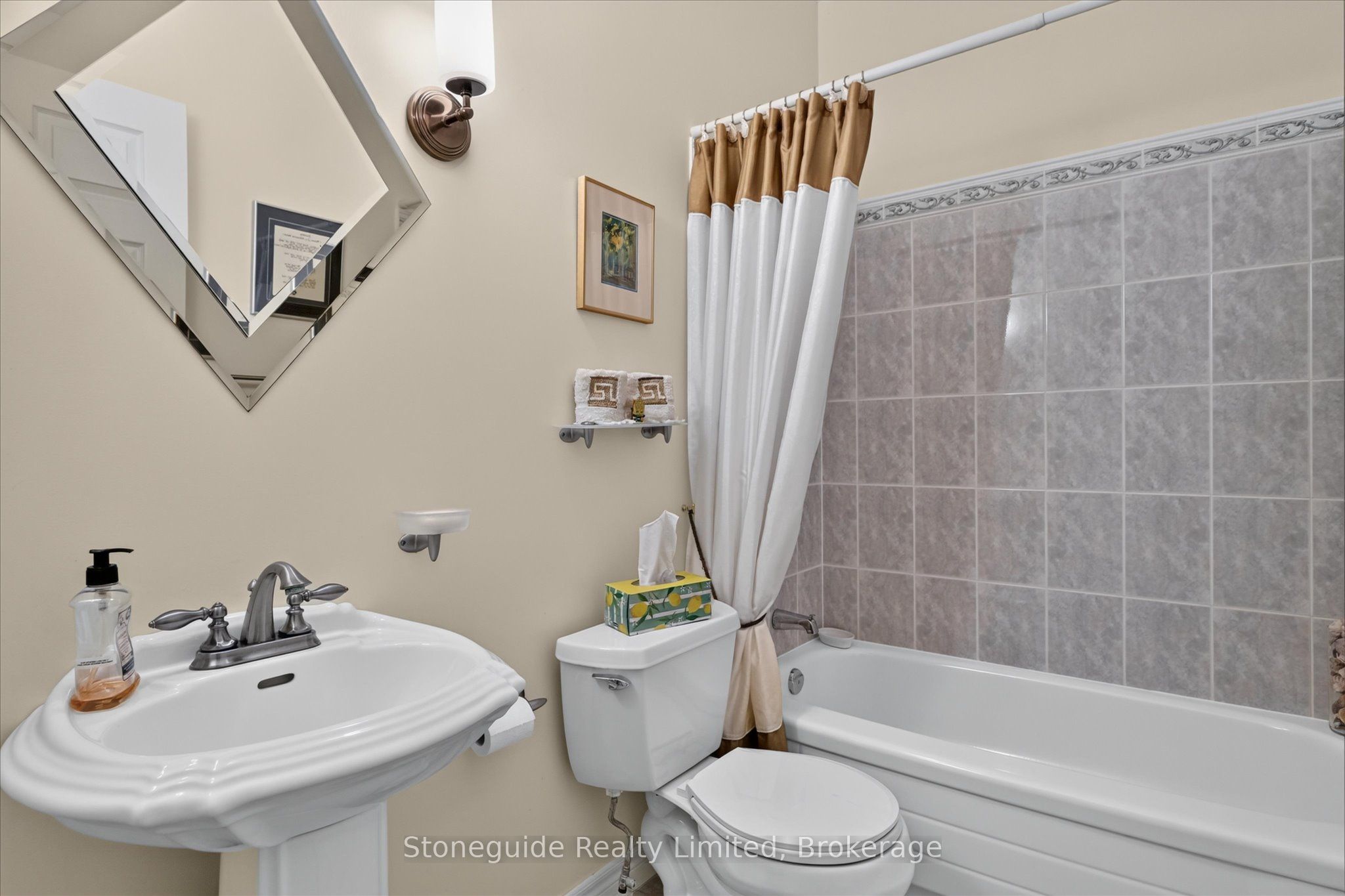 761 Cedarhurst Drive Property Photo 39