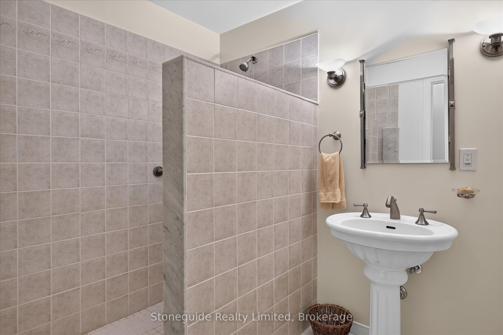 761 Cedarhurst Drive Property Photo 45