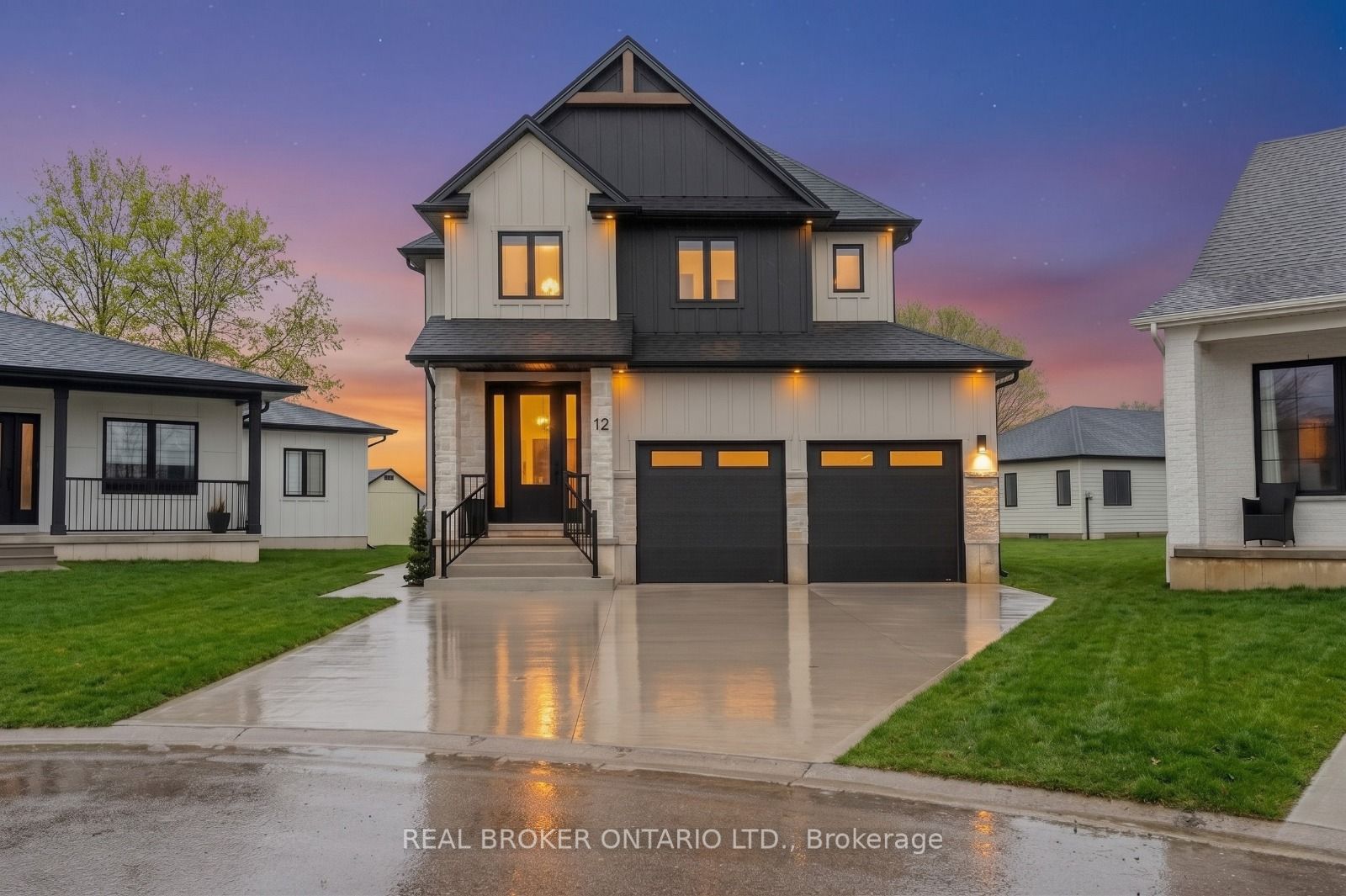 12 Macneil Court Property Photo 2