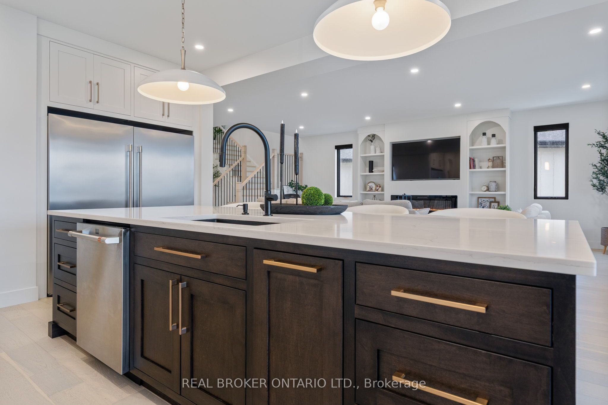 12 Macneil Court Property Photo 17