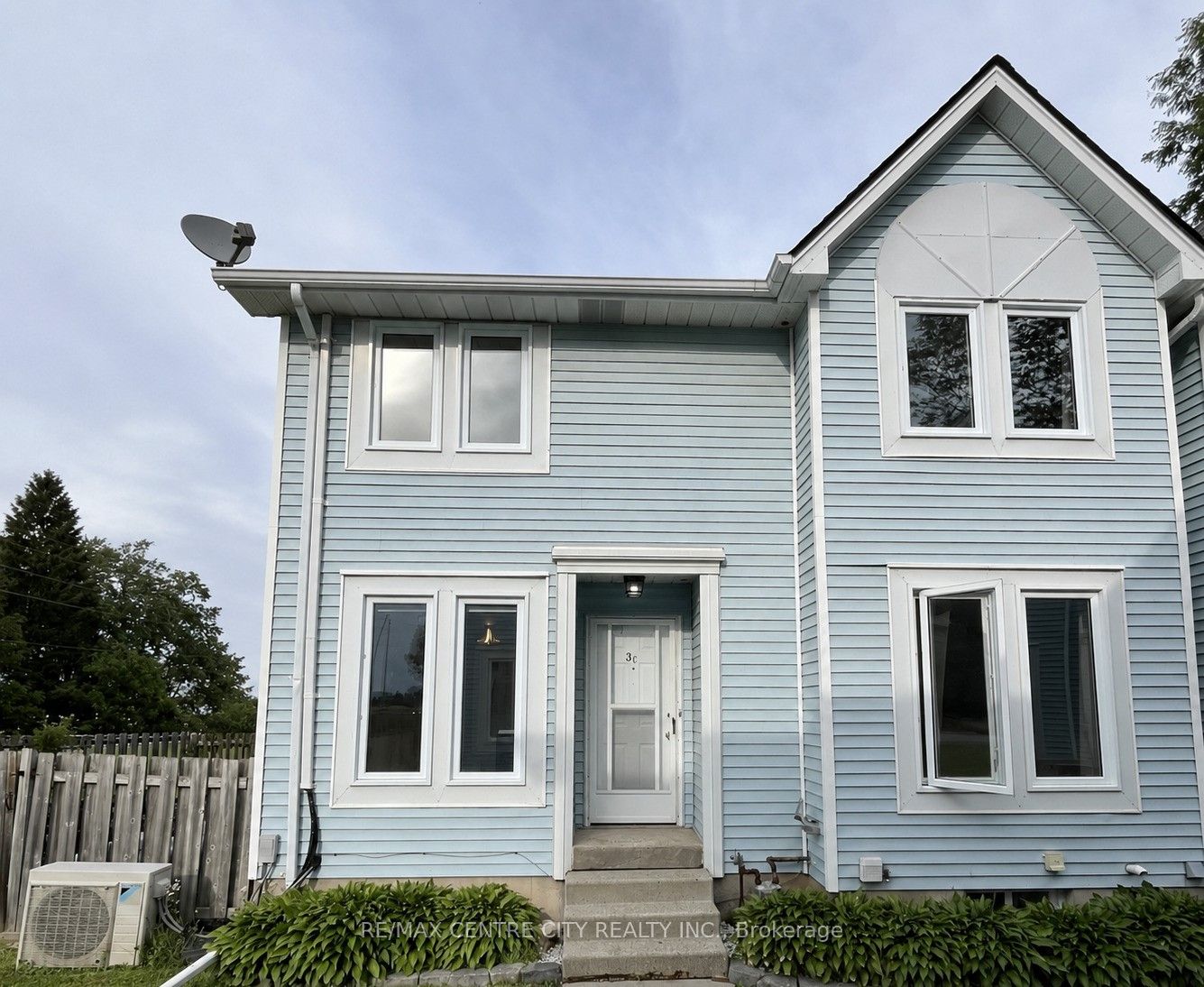3 Brantwood Park Road Unit C Property Photo 1