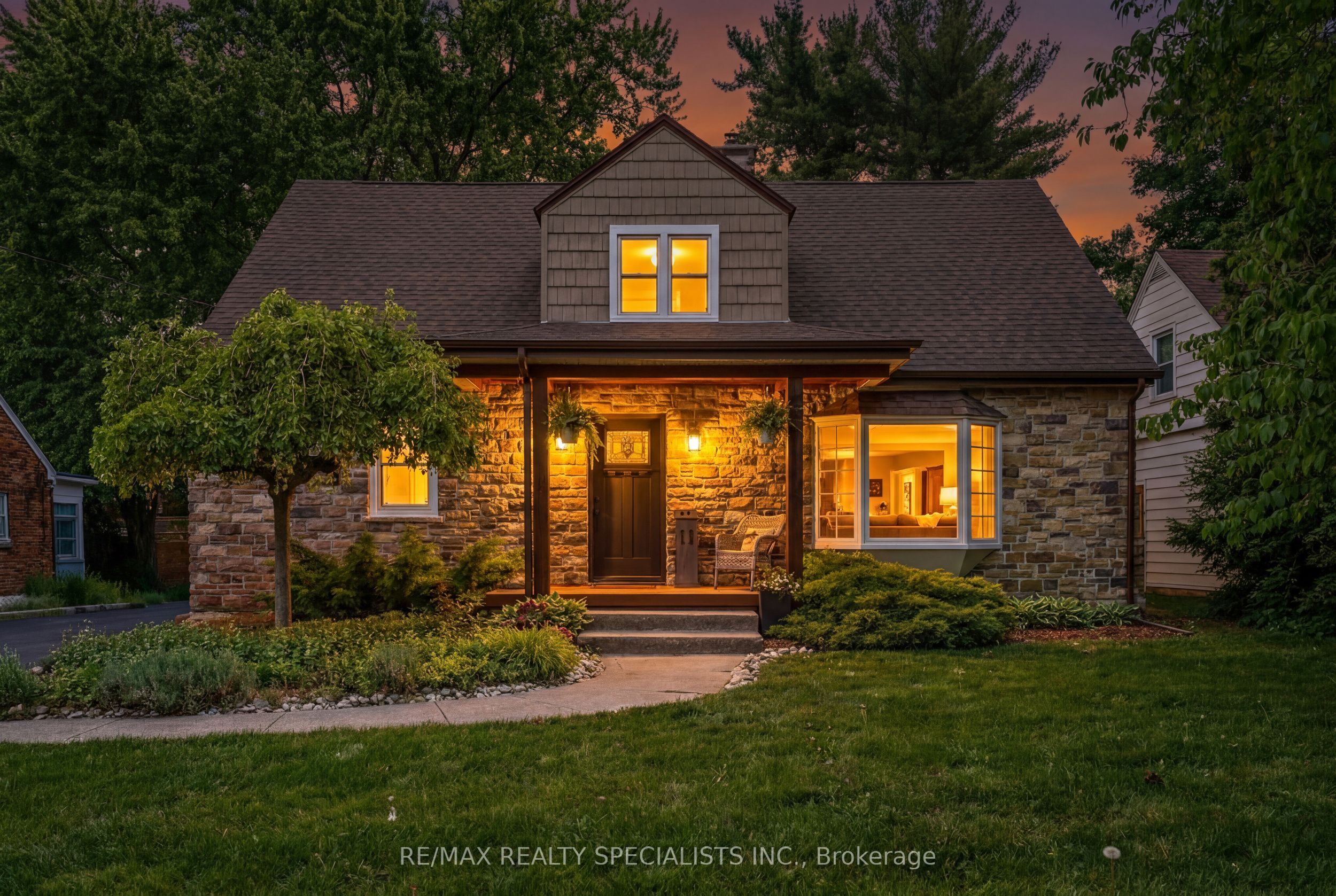 11 Kingsway Boulevard