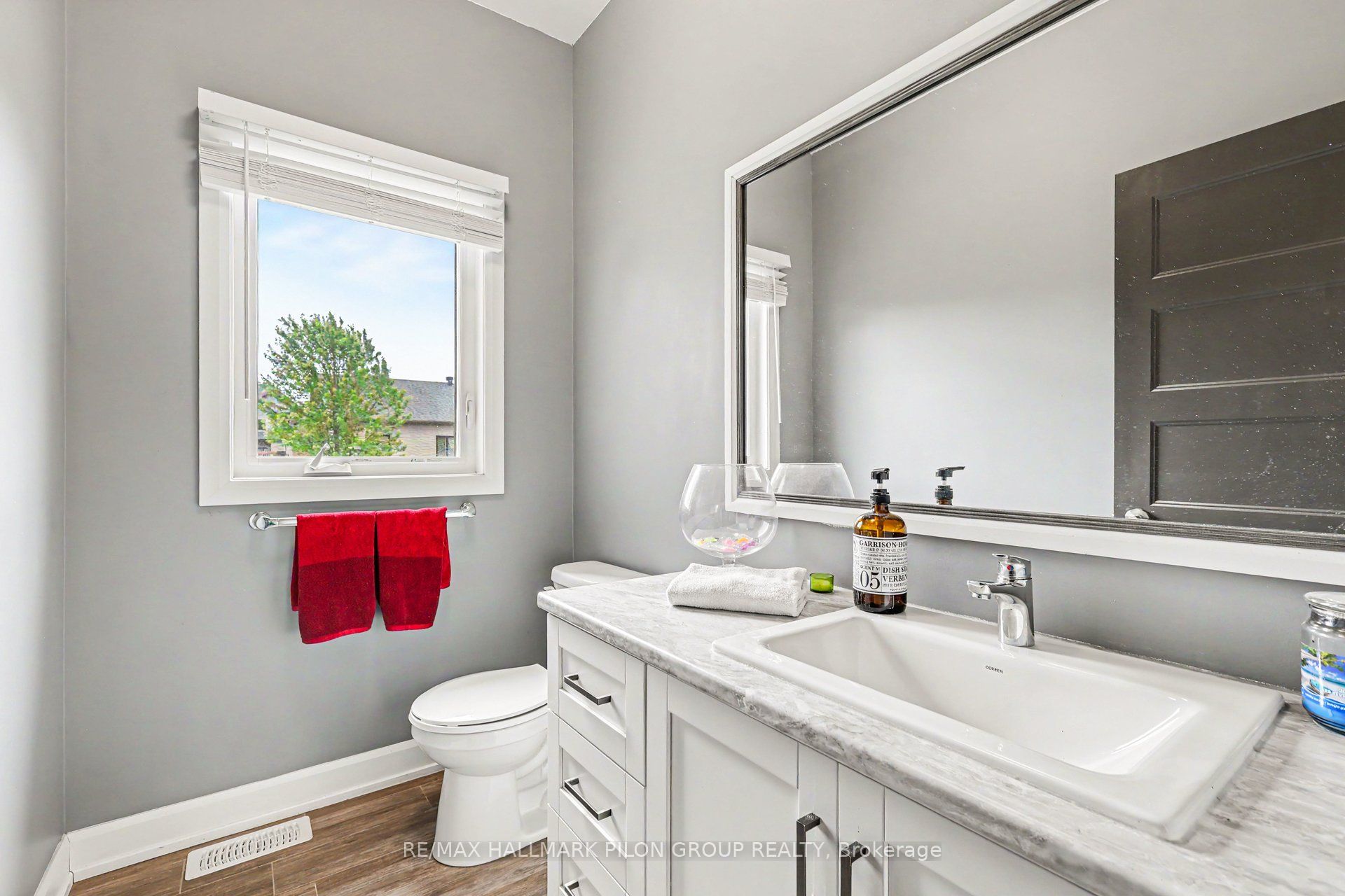 47 Nancy Street Property Photo 11
