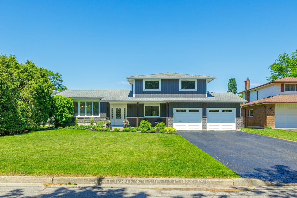 11 Kenmore Crescent Property Photo 1