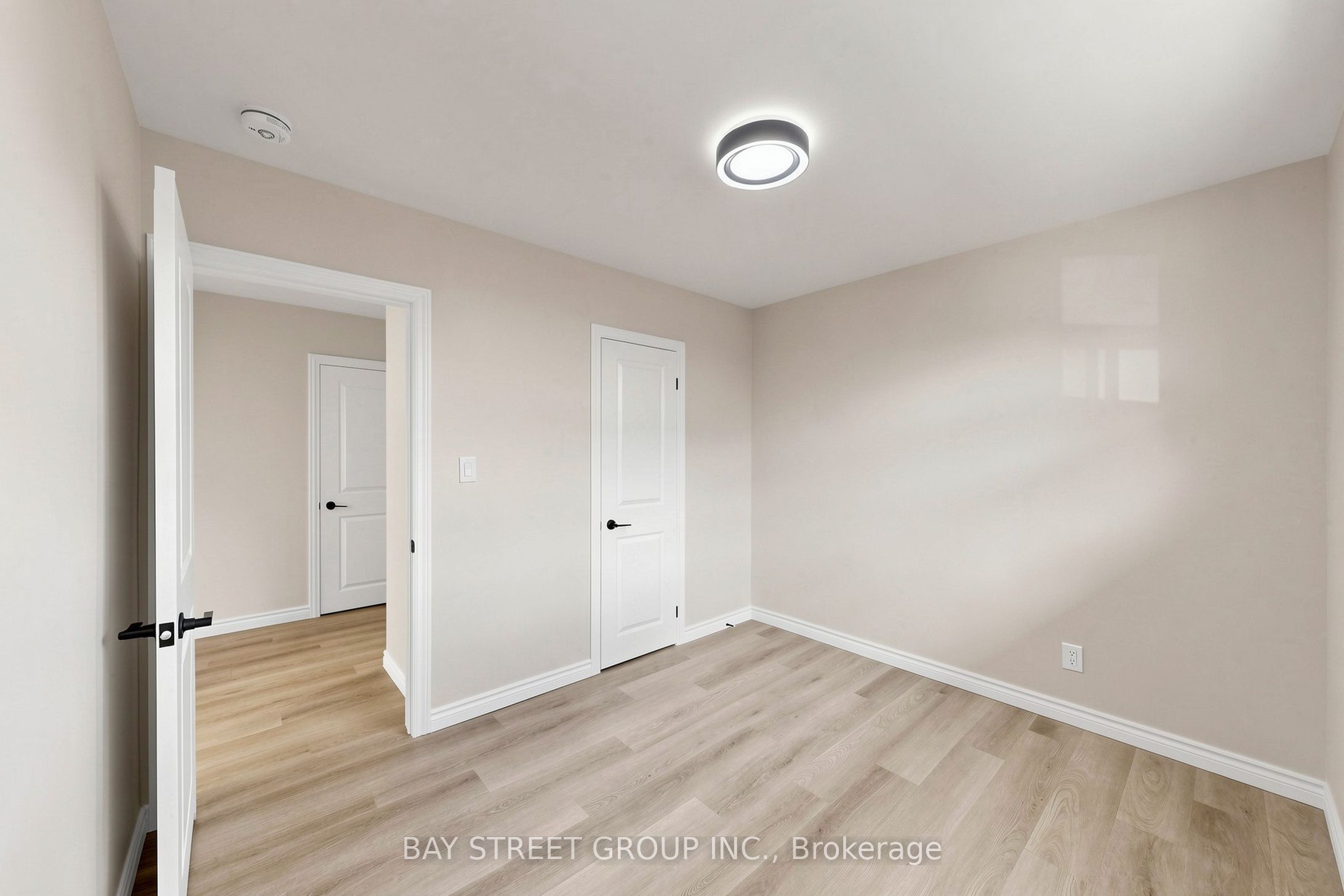 28 Warren Avenue Property Photo 9