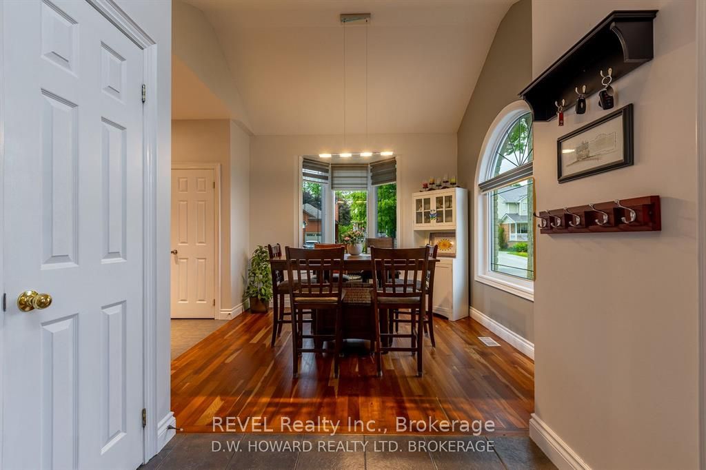 45 Westwood Drive Property Photo 8