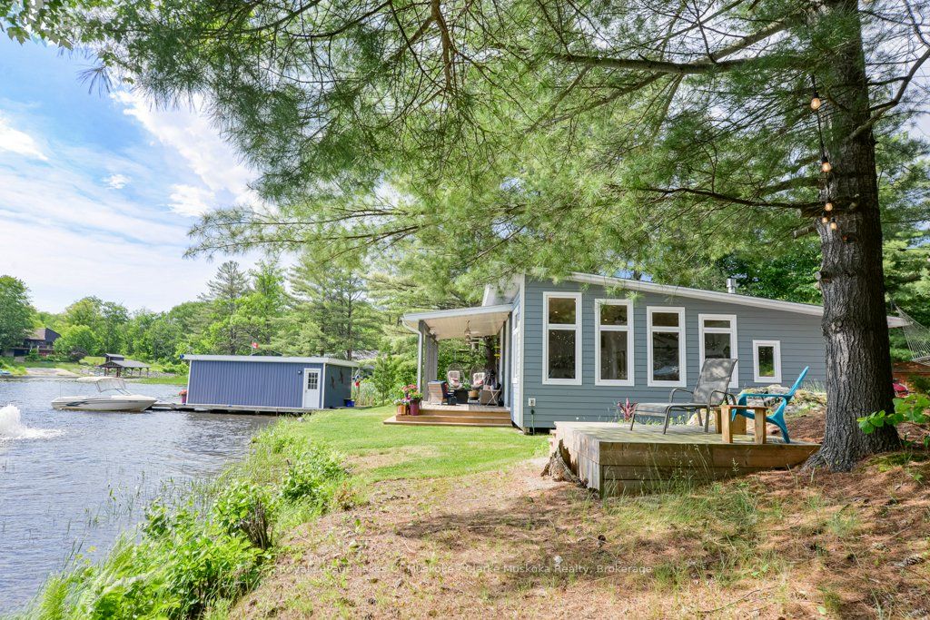 2 Island 60 Property Photo 6