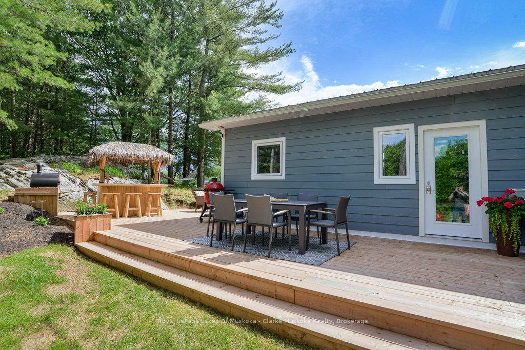 2 Island 60 Property Photo 24