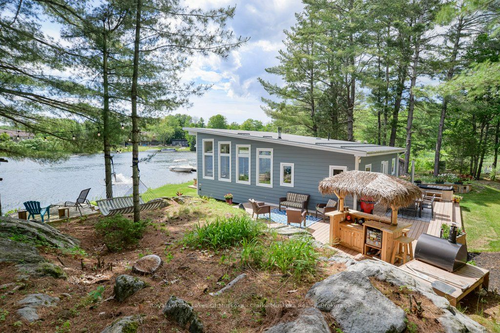 2 Island 60 Property Photo 31