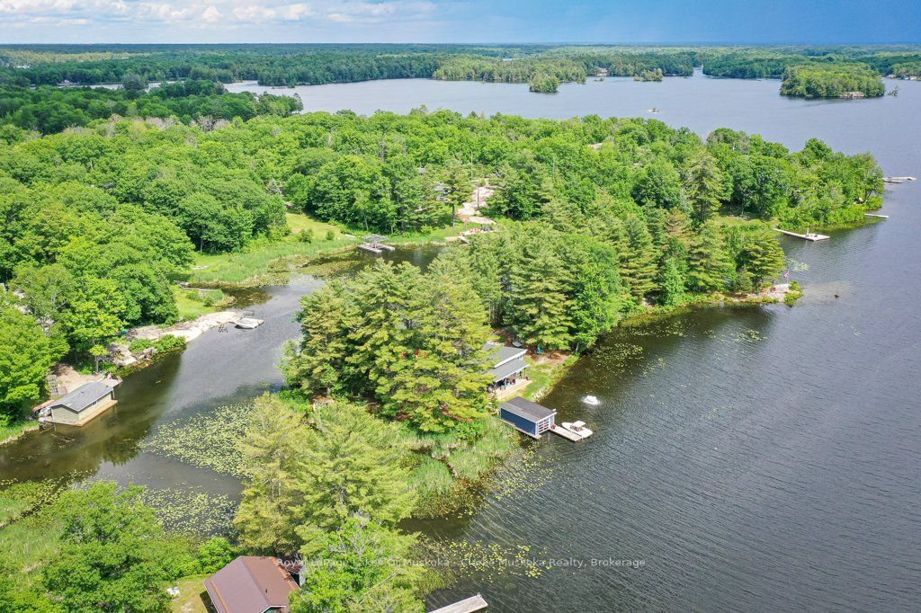 2 Island 60 Property Photo 33