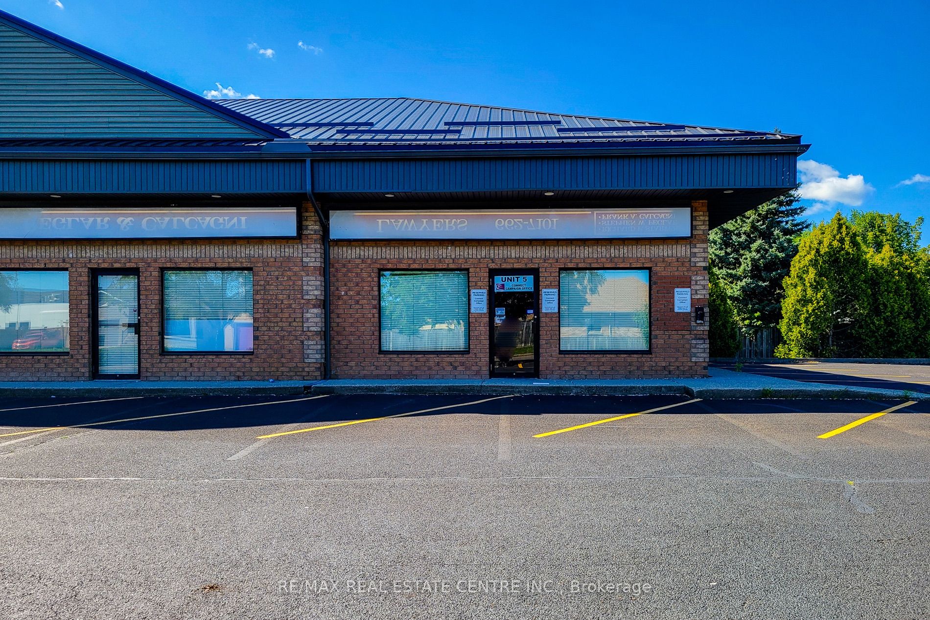 975 Queenston Road 5 Property Photo 9