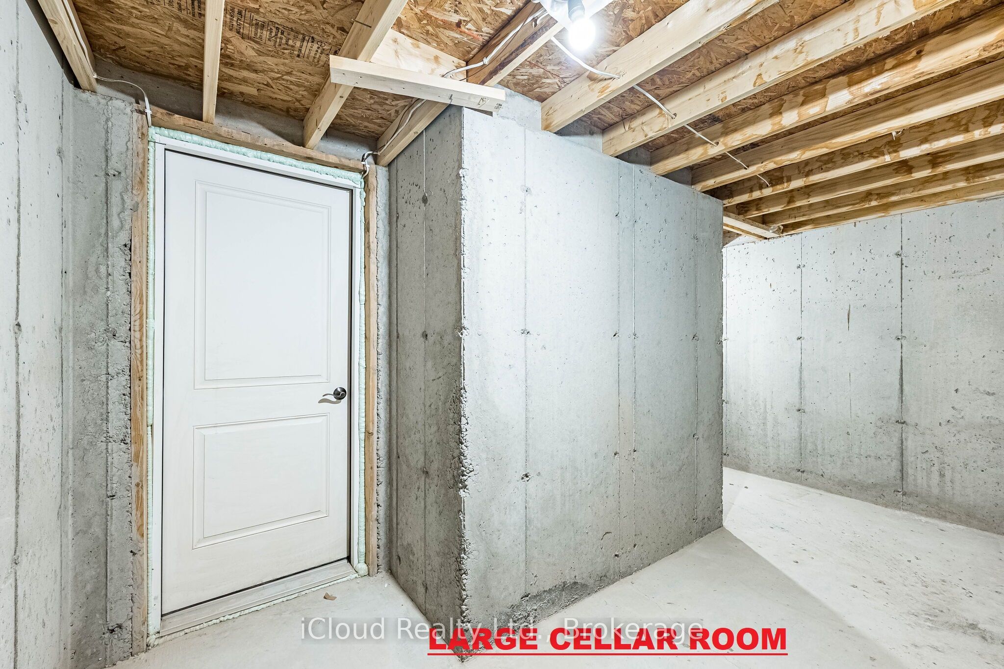 1 Lang Lane Property Photo 28