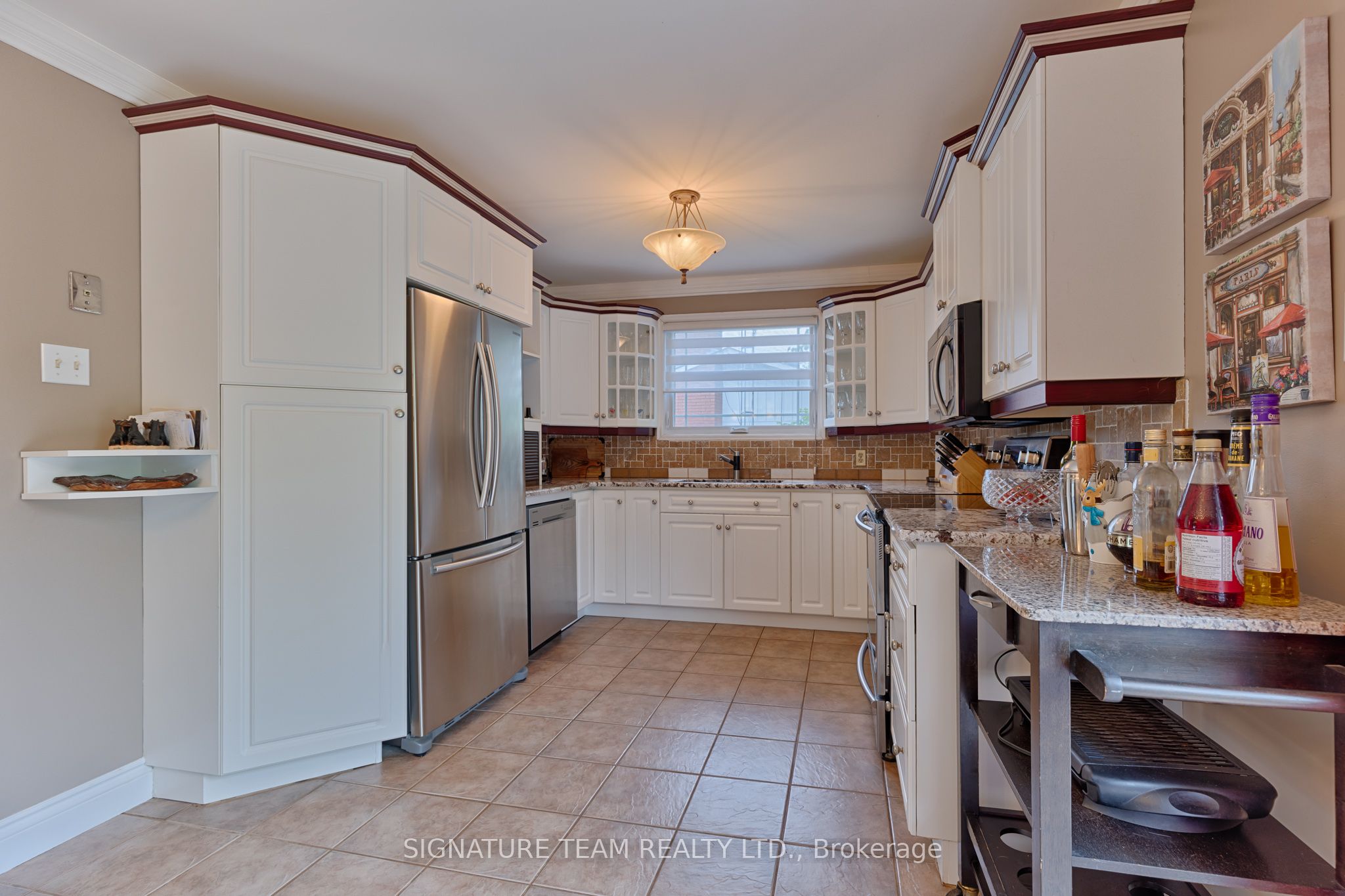 17 Ross Street Property Photo 11