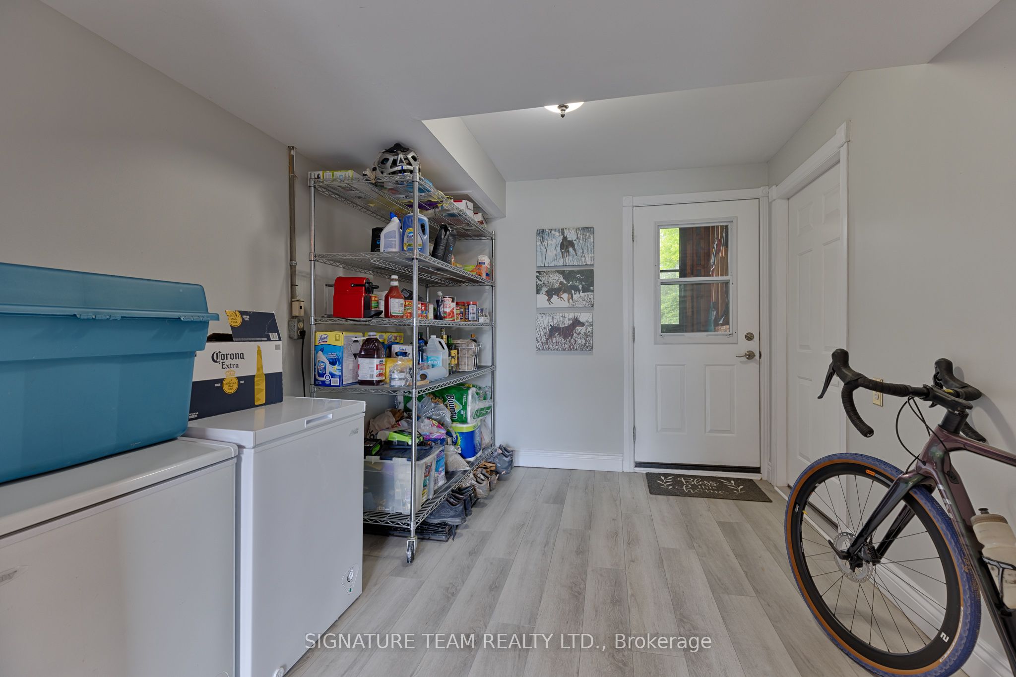 17 Ross Street Property Photo 33