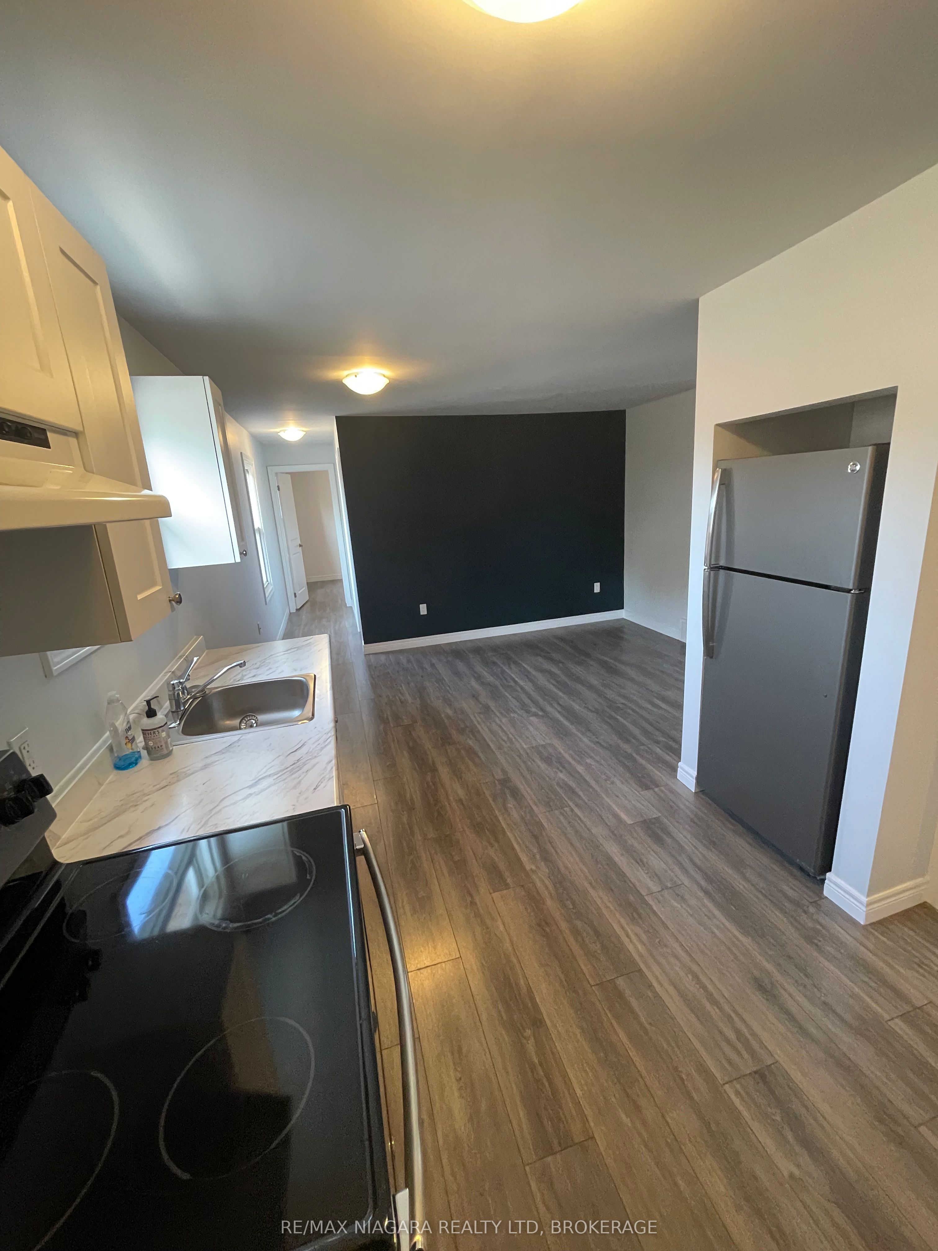 117 Lyons Avenue C Property Photo 4
