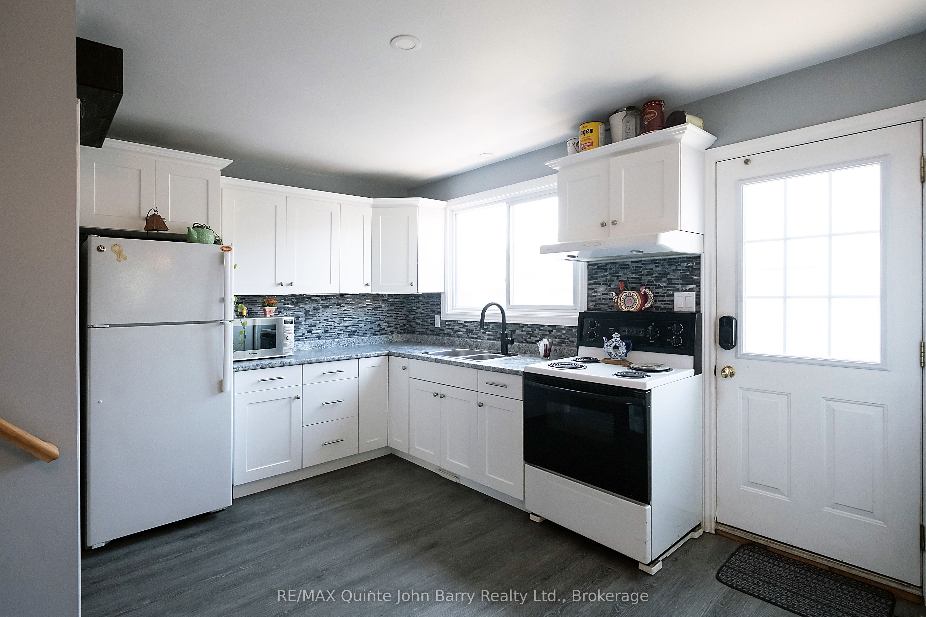 91 Scott Street Property Photo 10