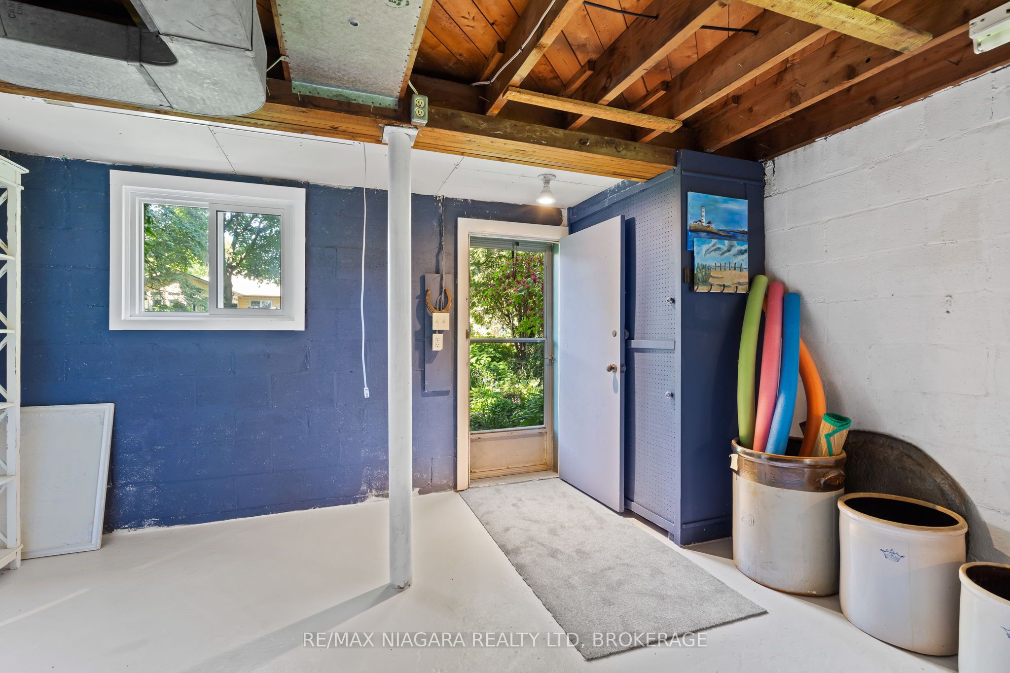 48 Oakridge Crescent Property Photo 24