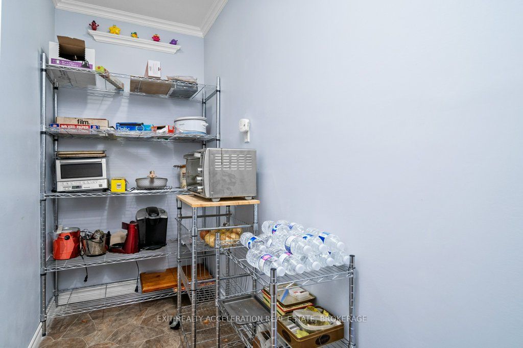 108 Dundas Street Property Photo 13