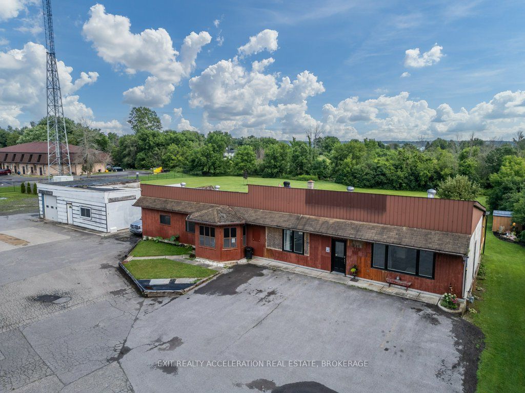 108 Dundas Street Property Photo 33
