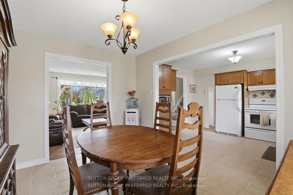 38 Alayne Crescent Property Photo 7