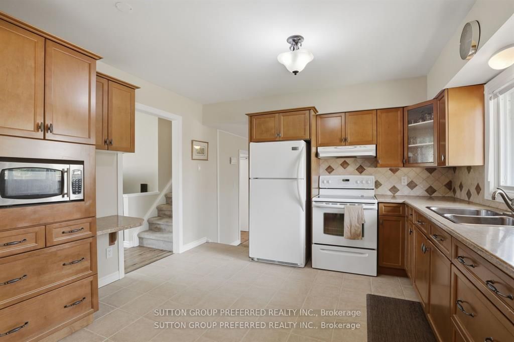 38 Alayne Crescent Property Photo 8