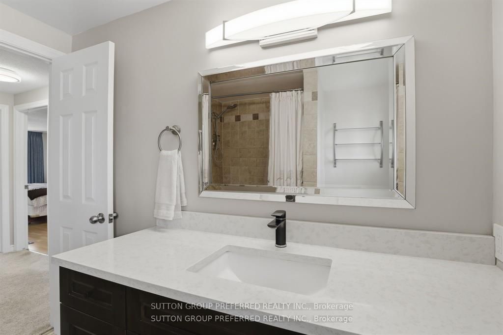 38 Alayne Crescent Property Photo 17