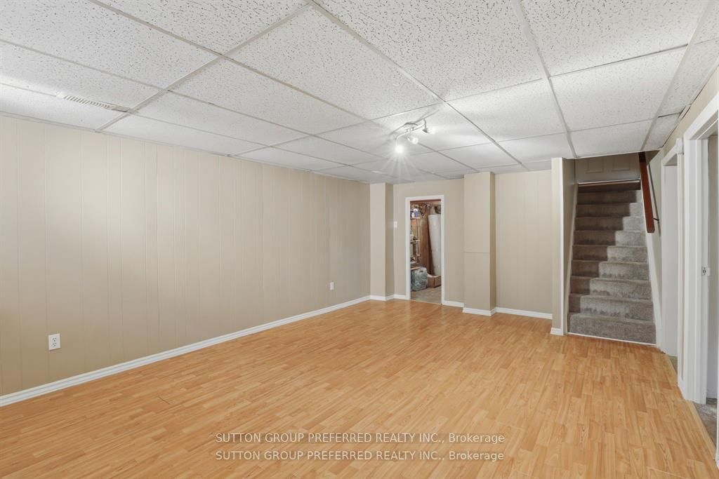 38 Alayne Crescent Property Photo 22